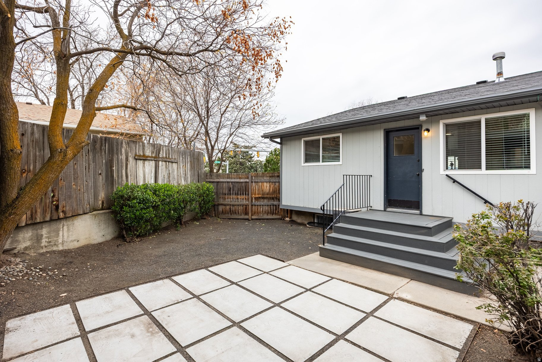 INDIAN ROCK - Residential
