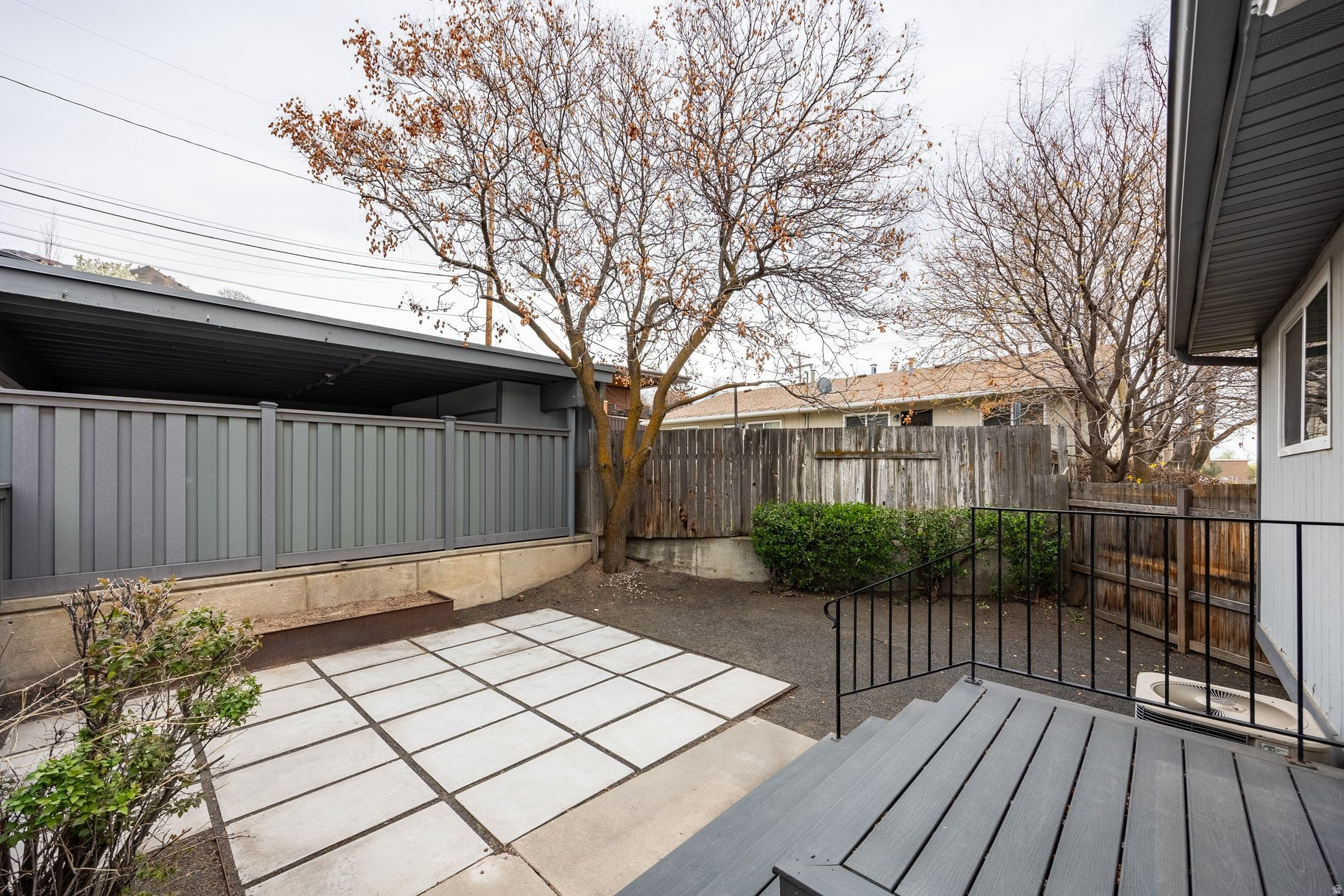 INDIAN ROCK - Residential