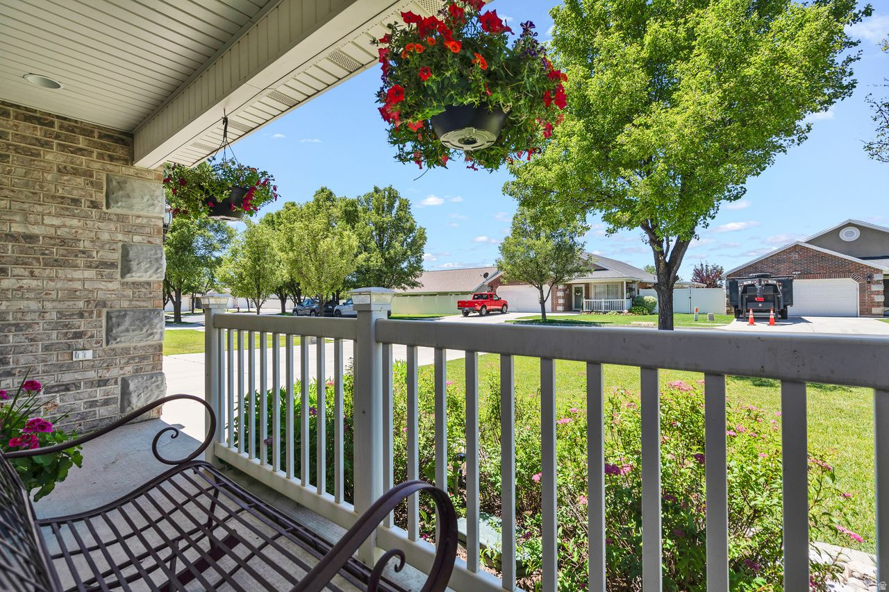 THE COTTAGES - Residential