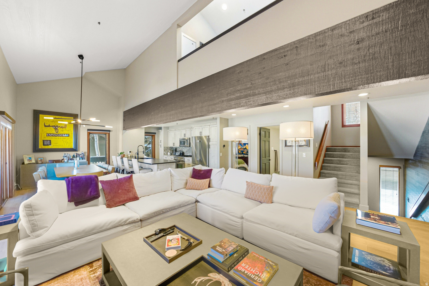 LAKESIDE - Residential