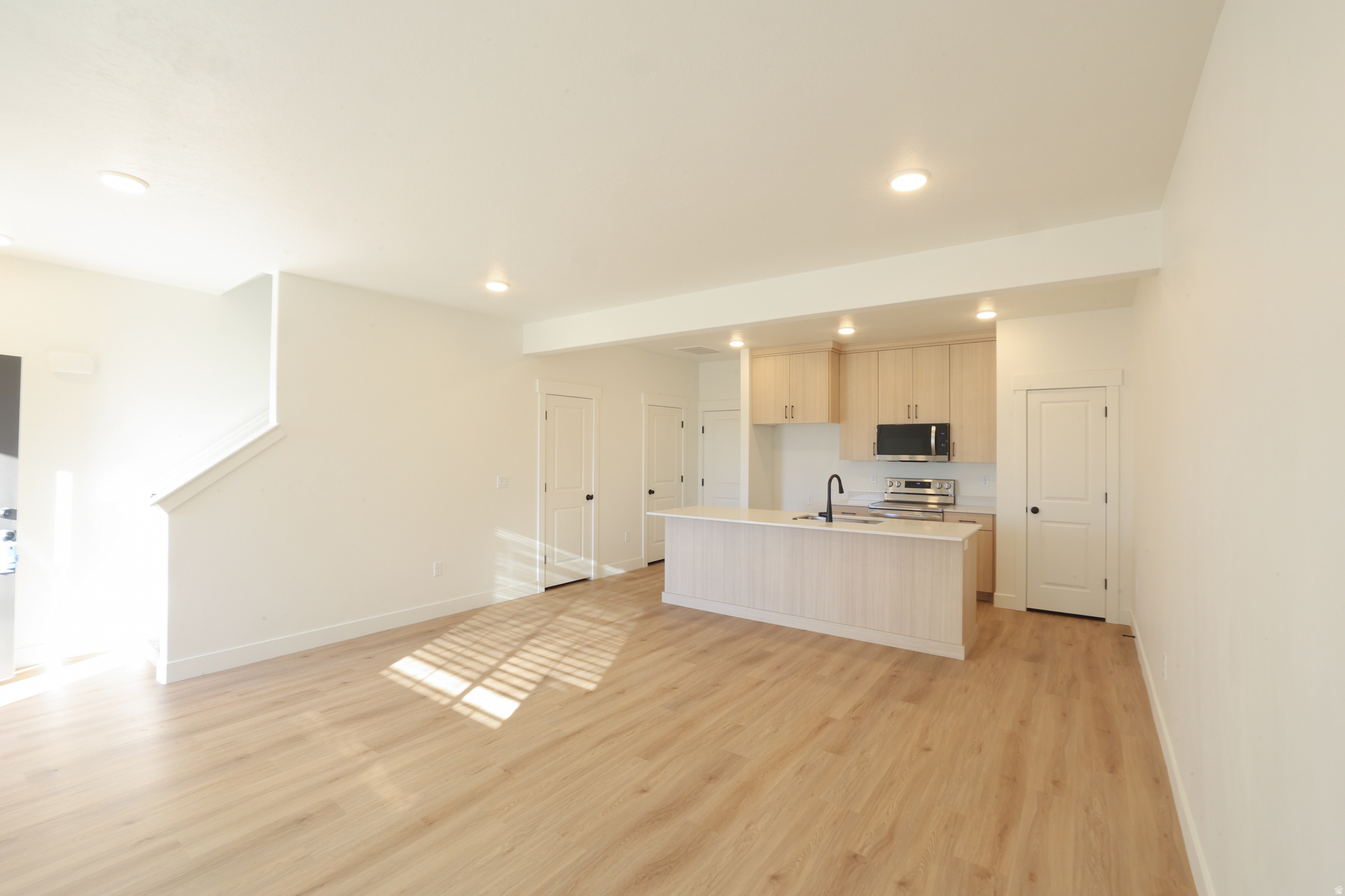 MAGNOLIA - Residential