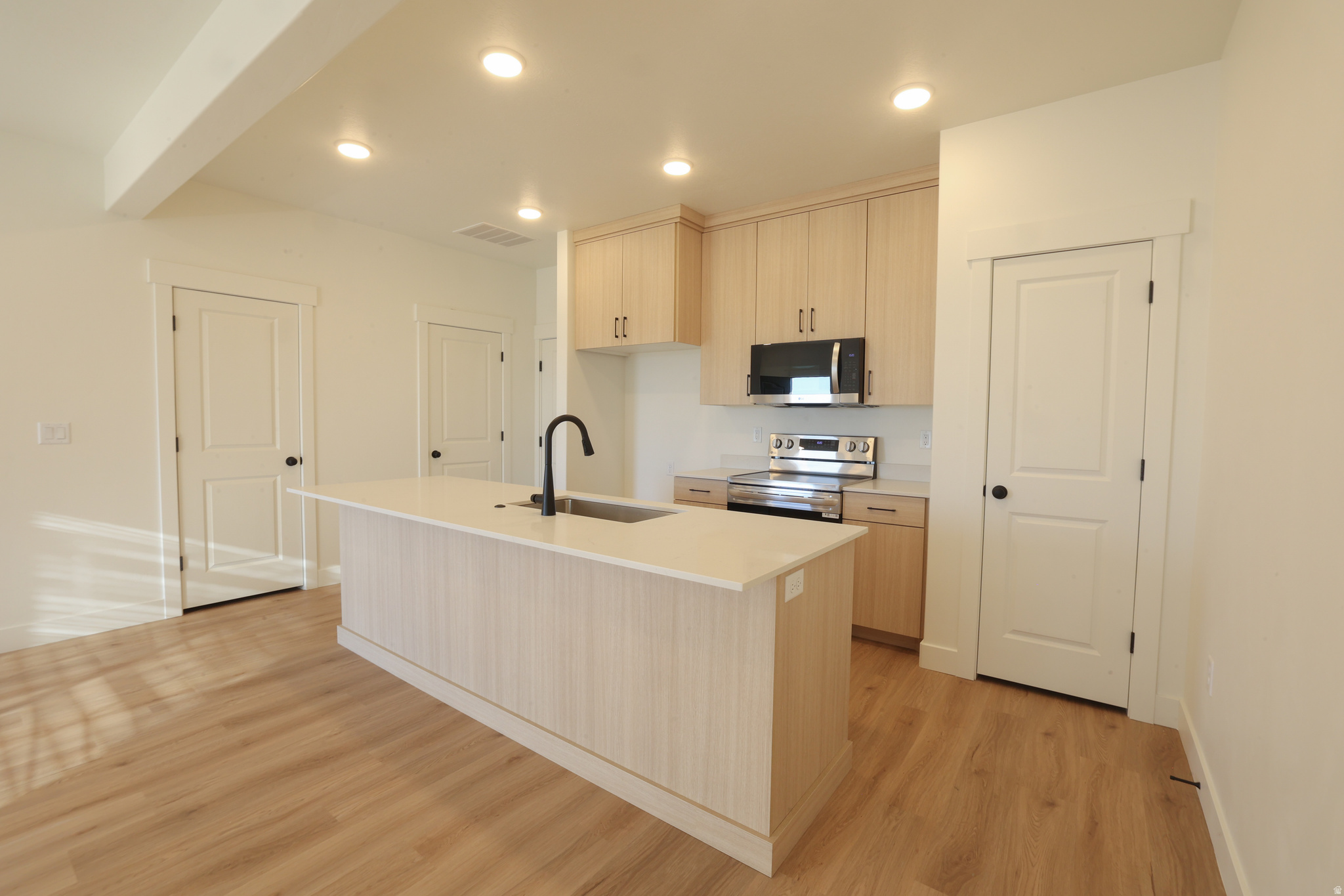 MAGNOLIA - Residential