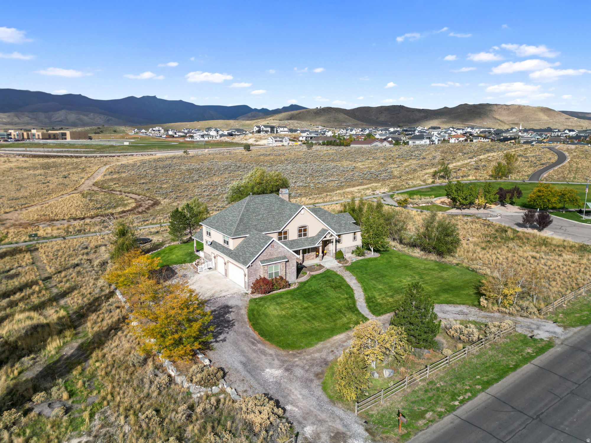 CEDAR PASS - Residential