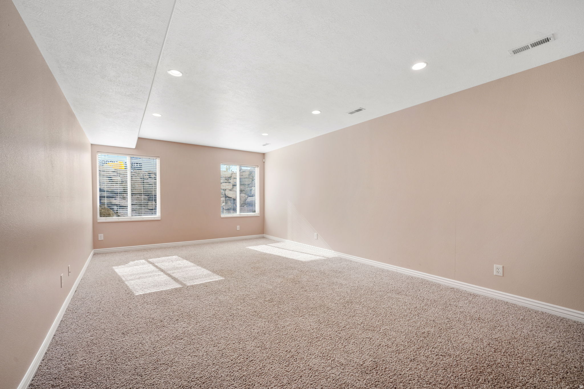 CEDAR PASS - Residential
