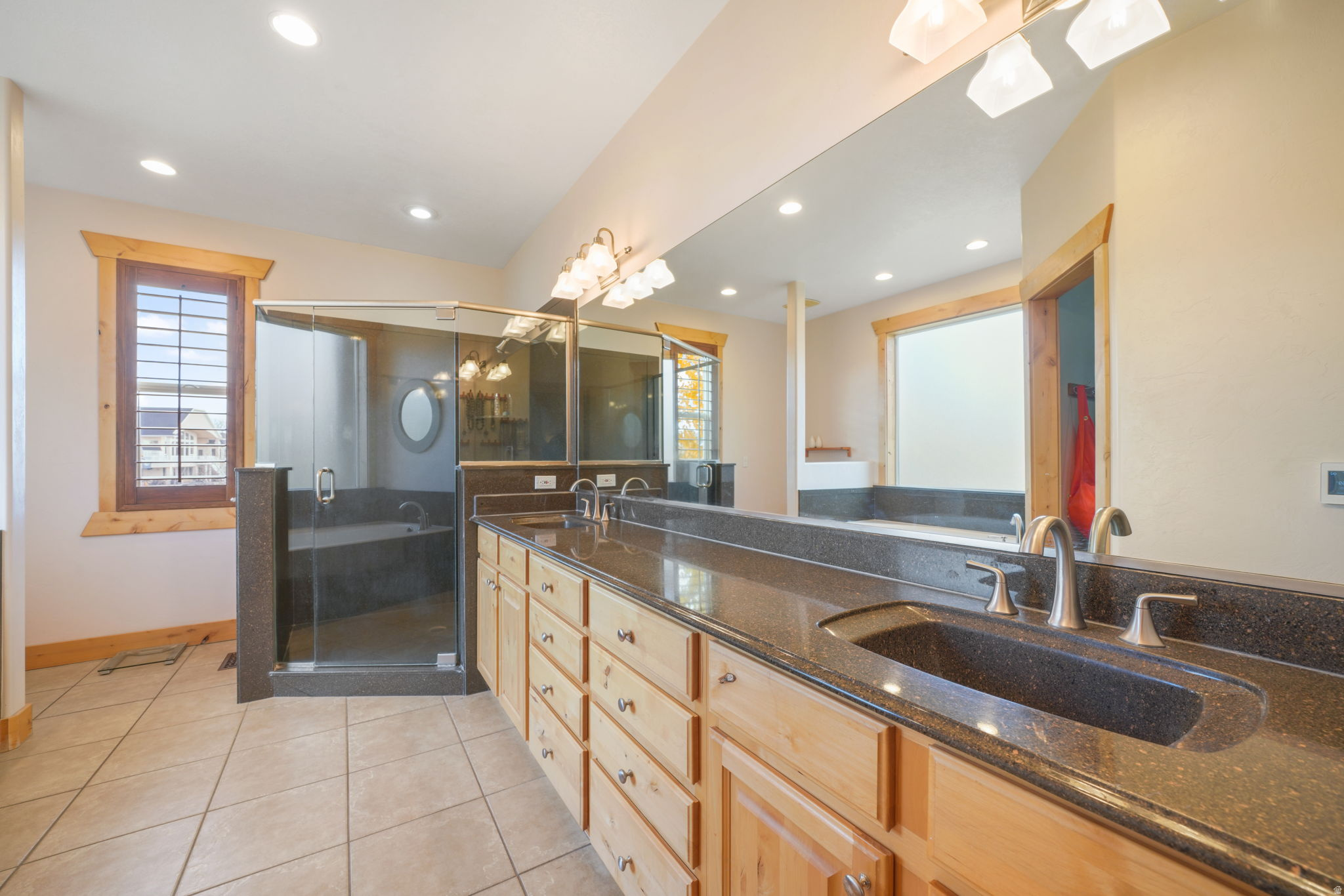 CEDAR PASS - Residential