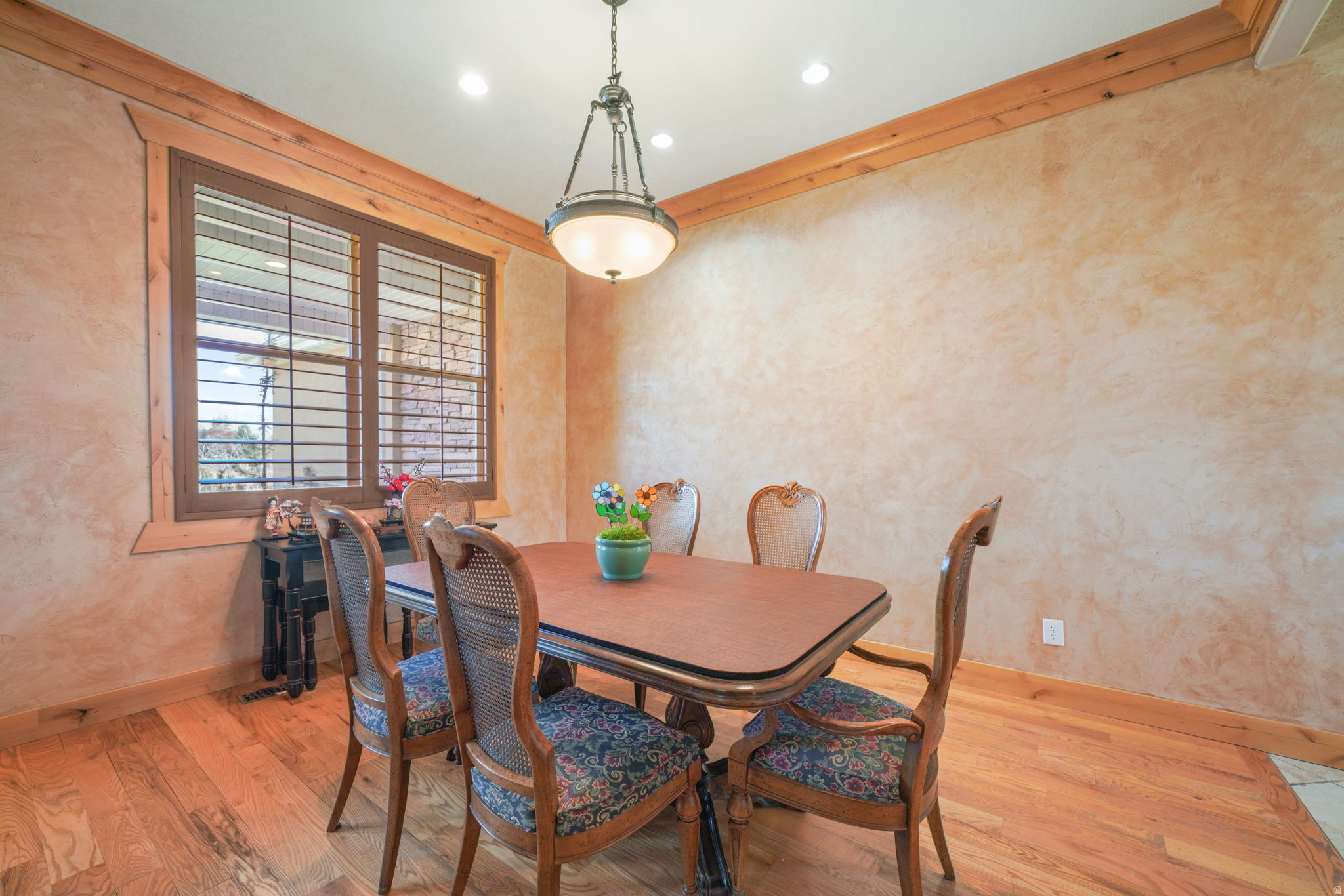 CEDAR PASS - Residential