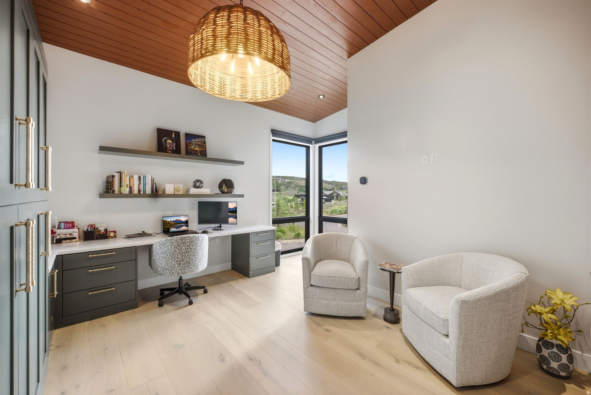 TUHAYE - Residential