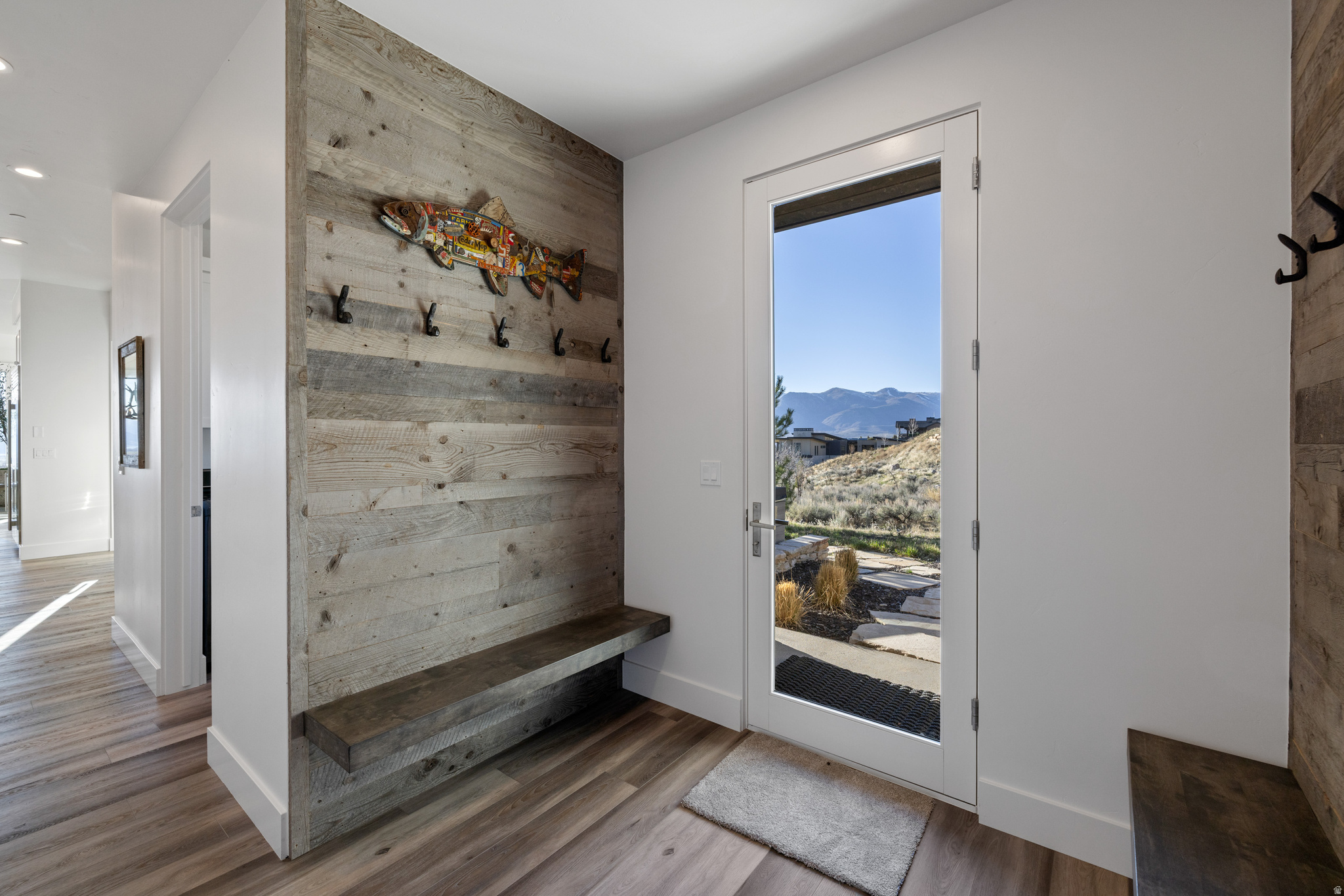 RED LEDGES - Residential