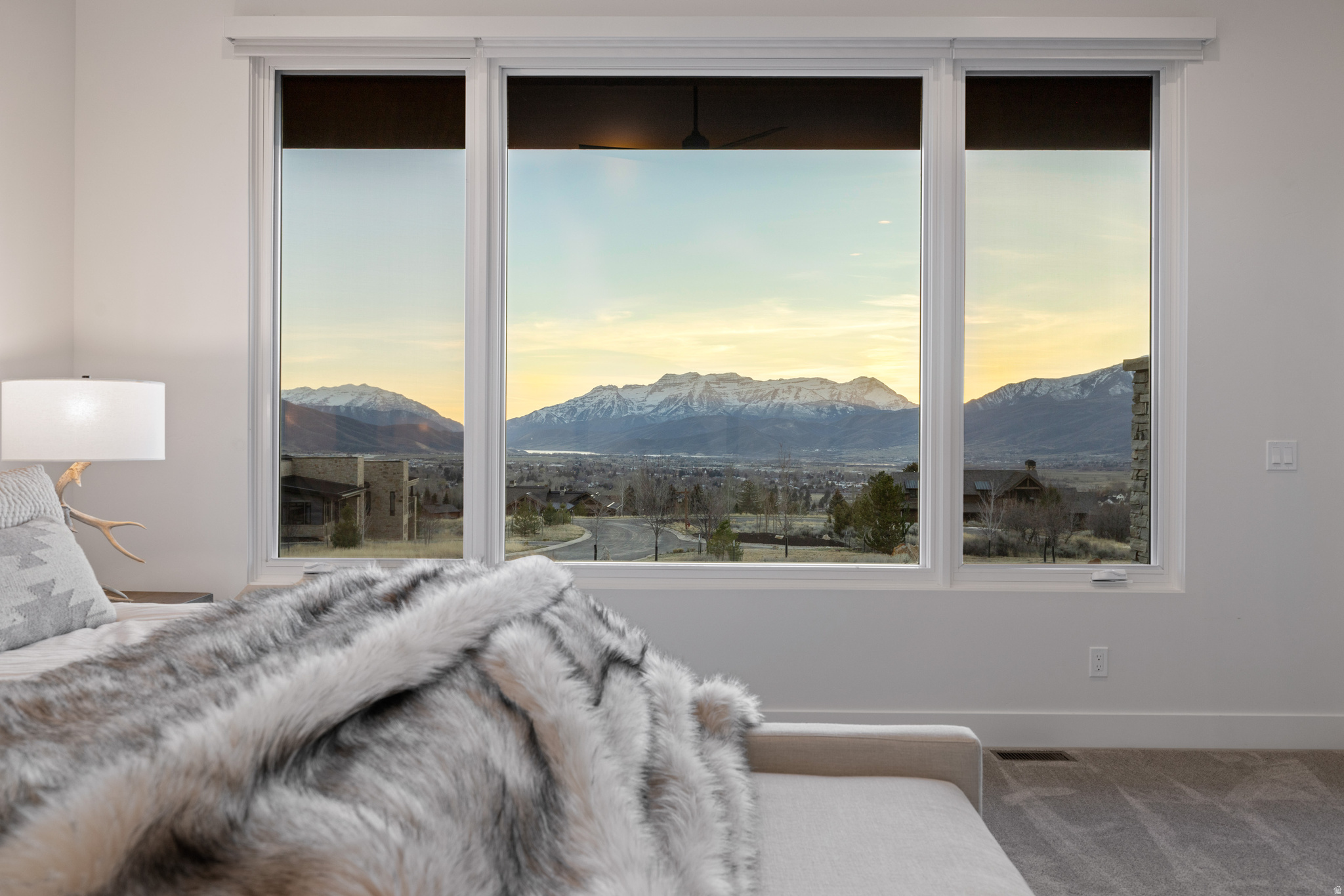RED LEDGES - Residential