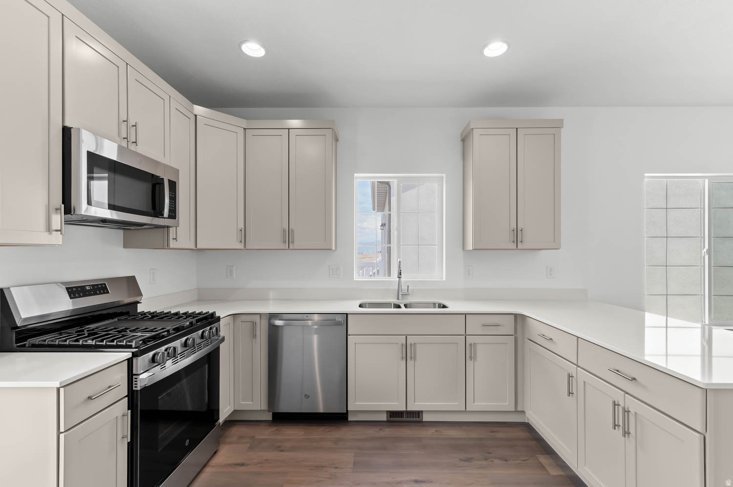 MAHOGANY RIDGE 239 - Residential