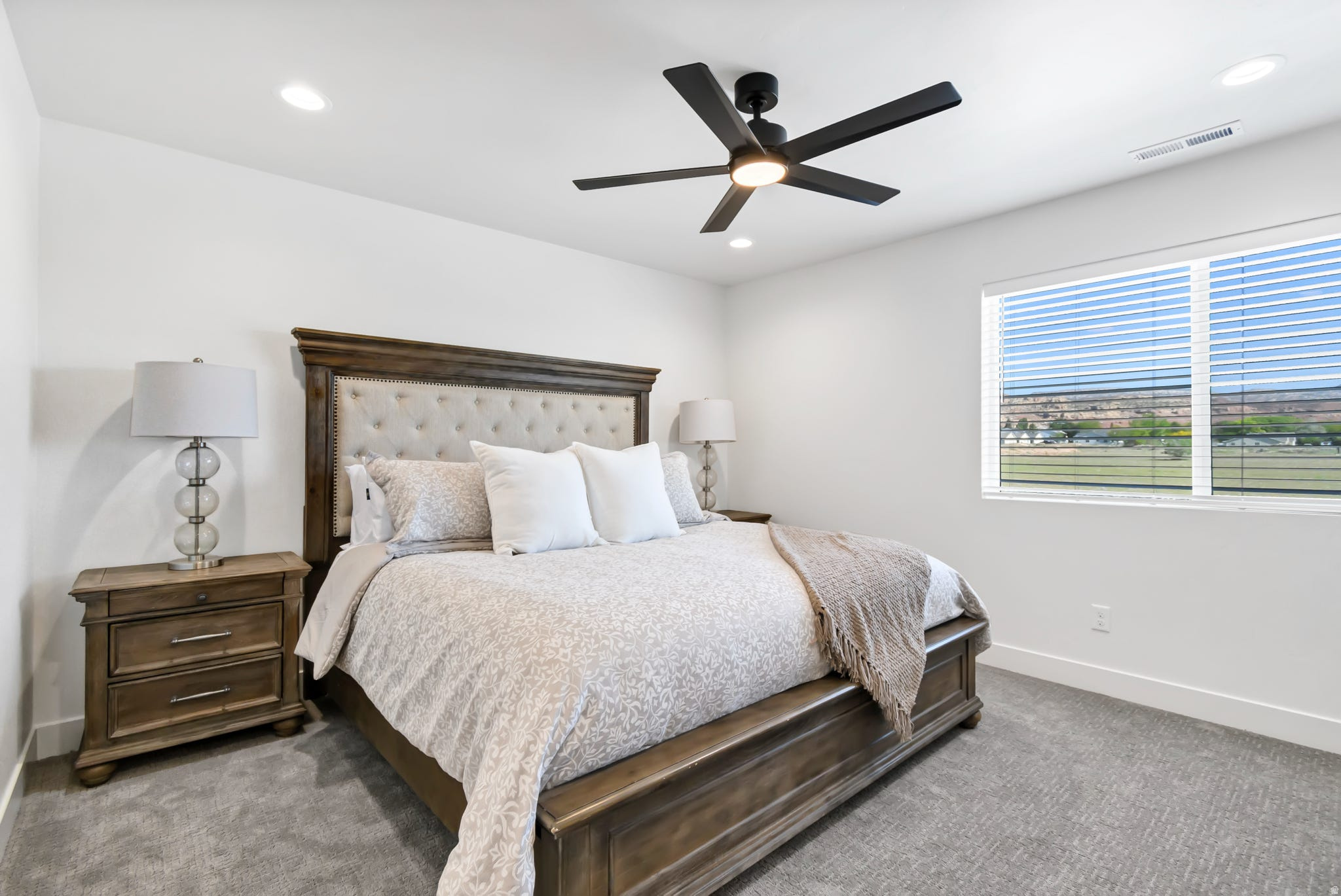 TOK DEVELOPMENT TOWN HOMES PHASE 3 - Residential