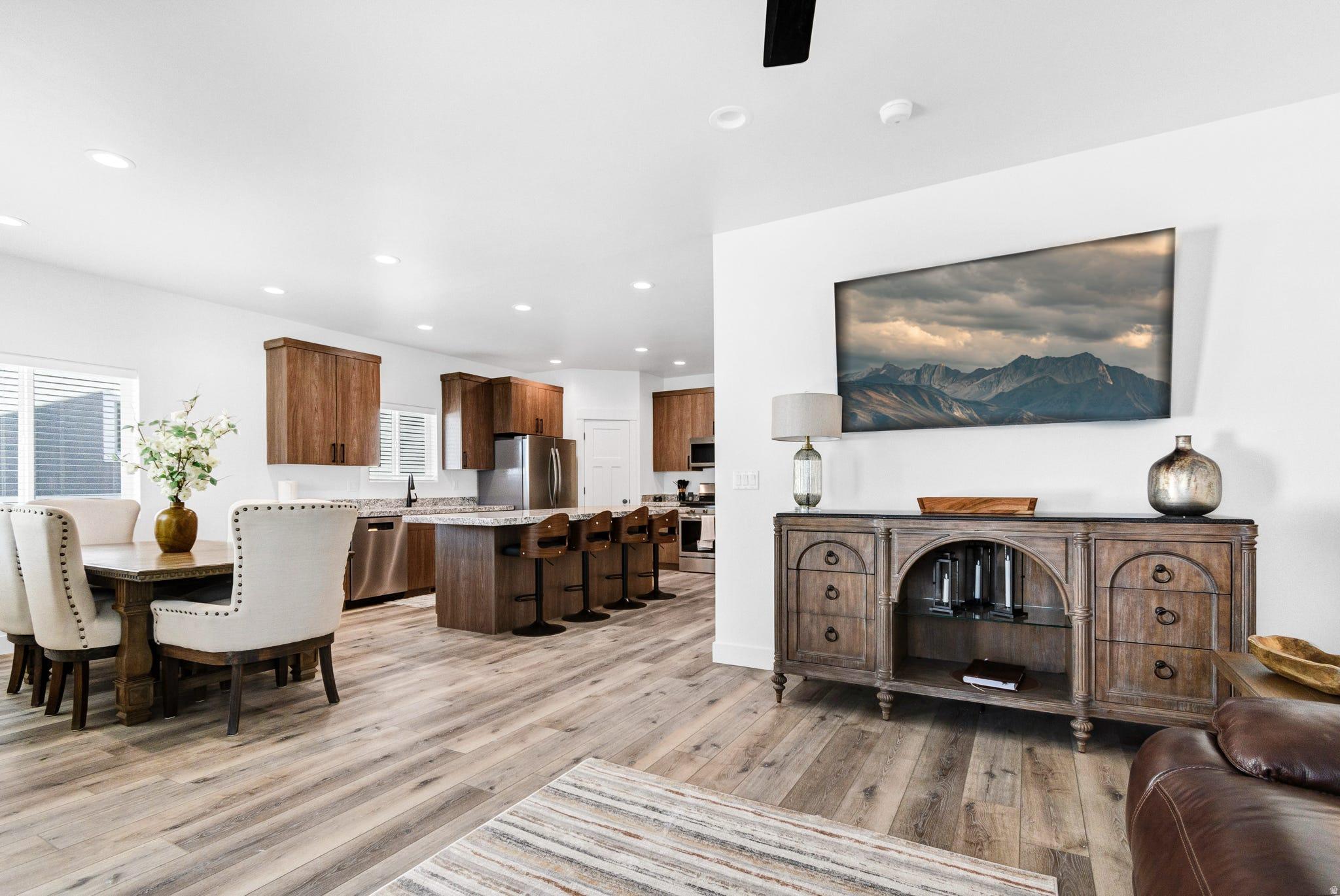 TOK DEVELOPMENT TOWN HOMES PHASE 3 - Residential