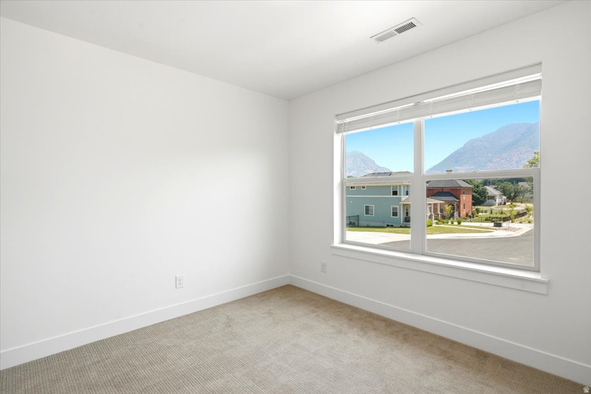 SYCAMORE COVE - Residential