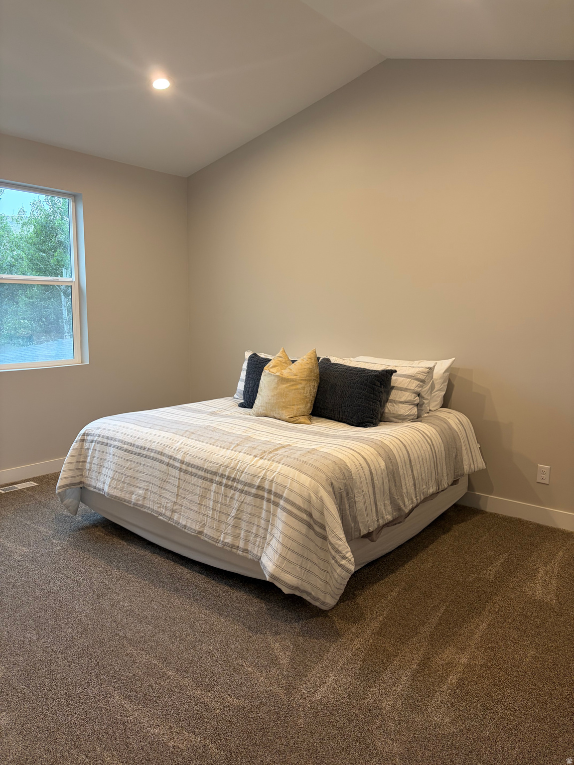 RESIDENCE AT OLD MILL SUBDIVISION - Residential
