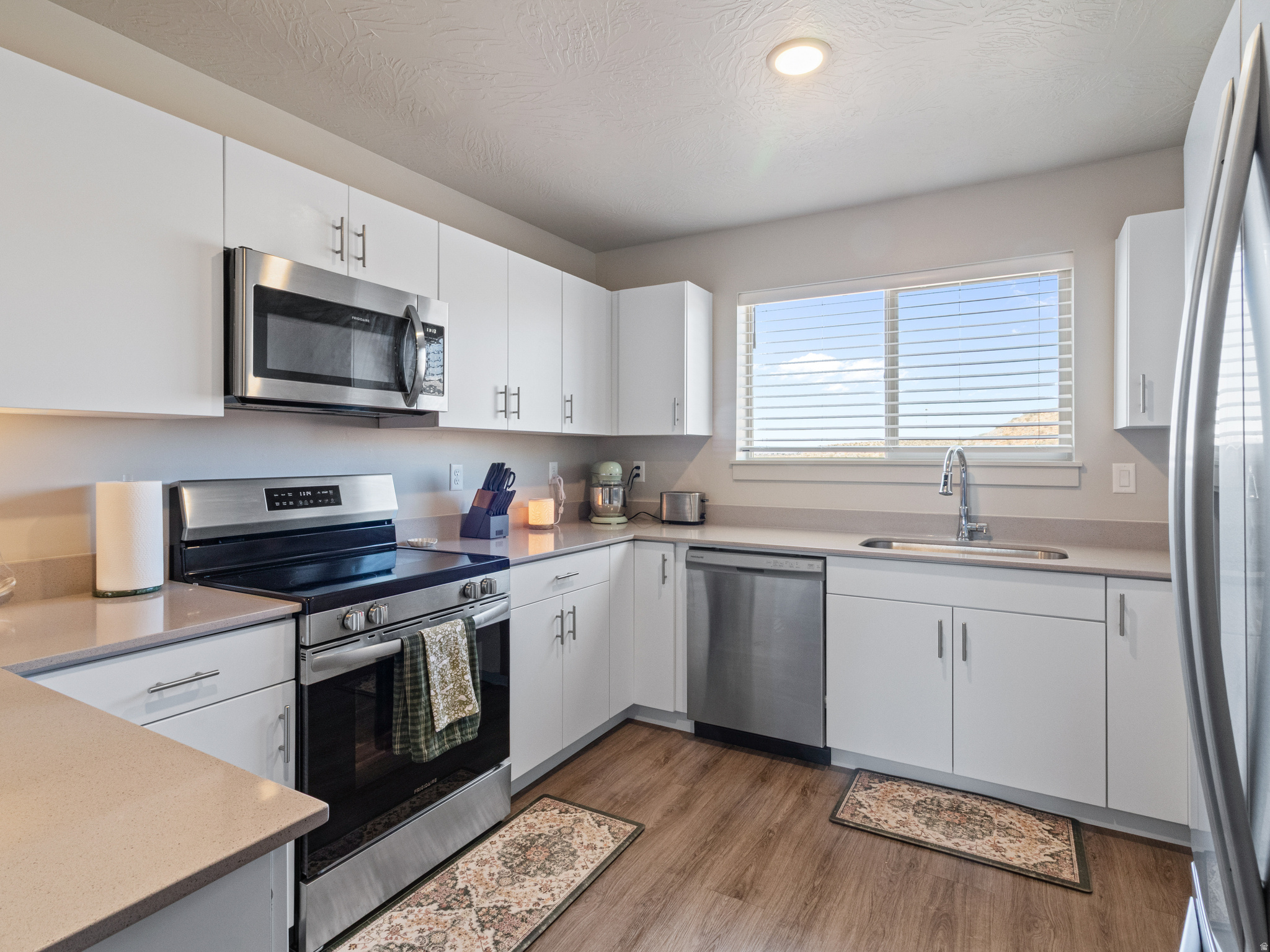 Come see this beautiful like new condo on the second floor. The home has been well maintained and taken care of. The condo sits at the end of Telegraph and is only a couple of minutes from I-15 for easy access to the Hurricane and St. George area. The home is complete with an open layout, wonderful views and access to new a community pool and pickleball courts. Experience low maintenance living with a low HOA fee. Oven, washer, dryer and fridge is included with the sale. Home must be owner occupied.