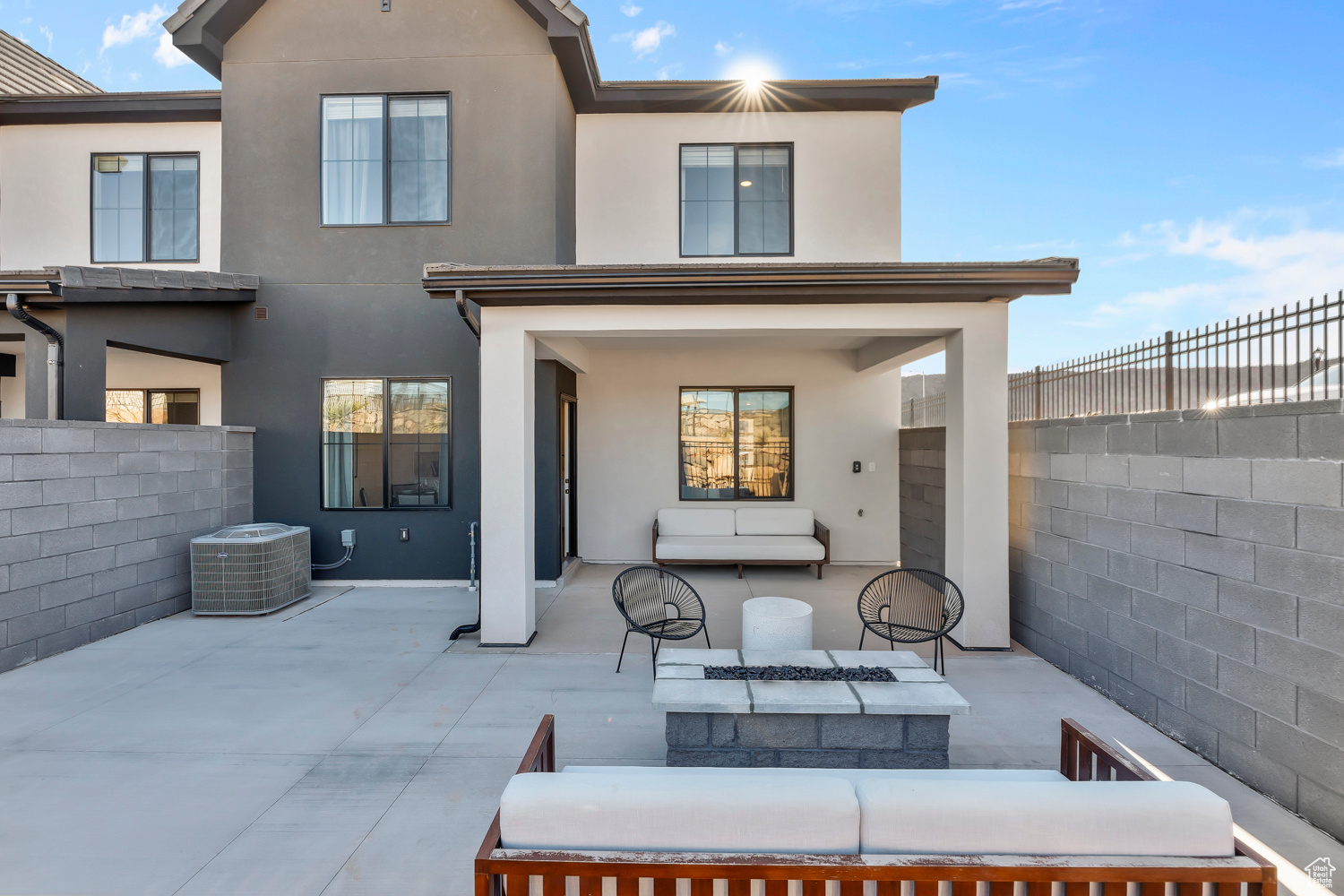 SKYLINE - Residential