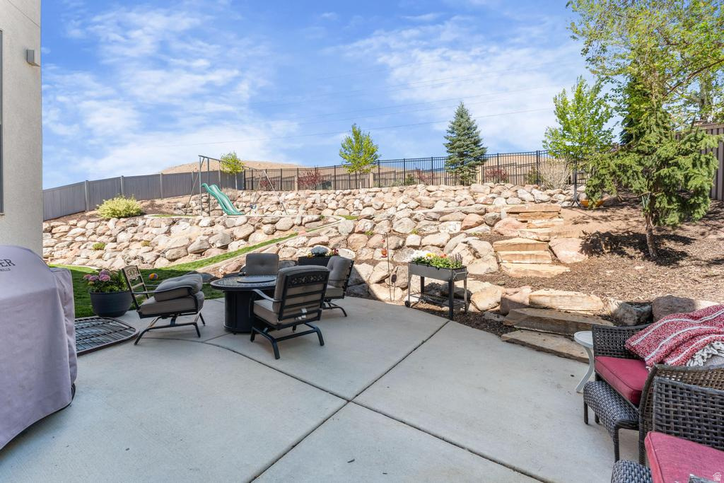 EAGLE SUMMIT - Residential