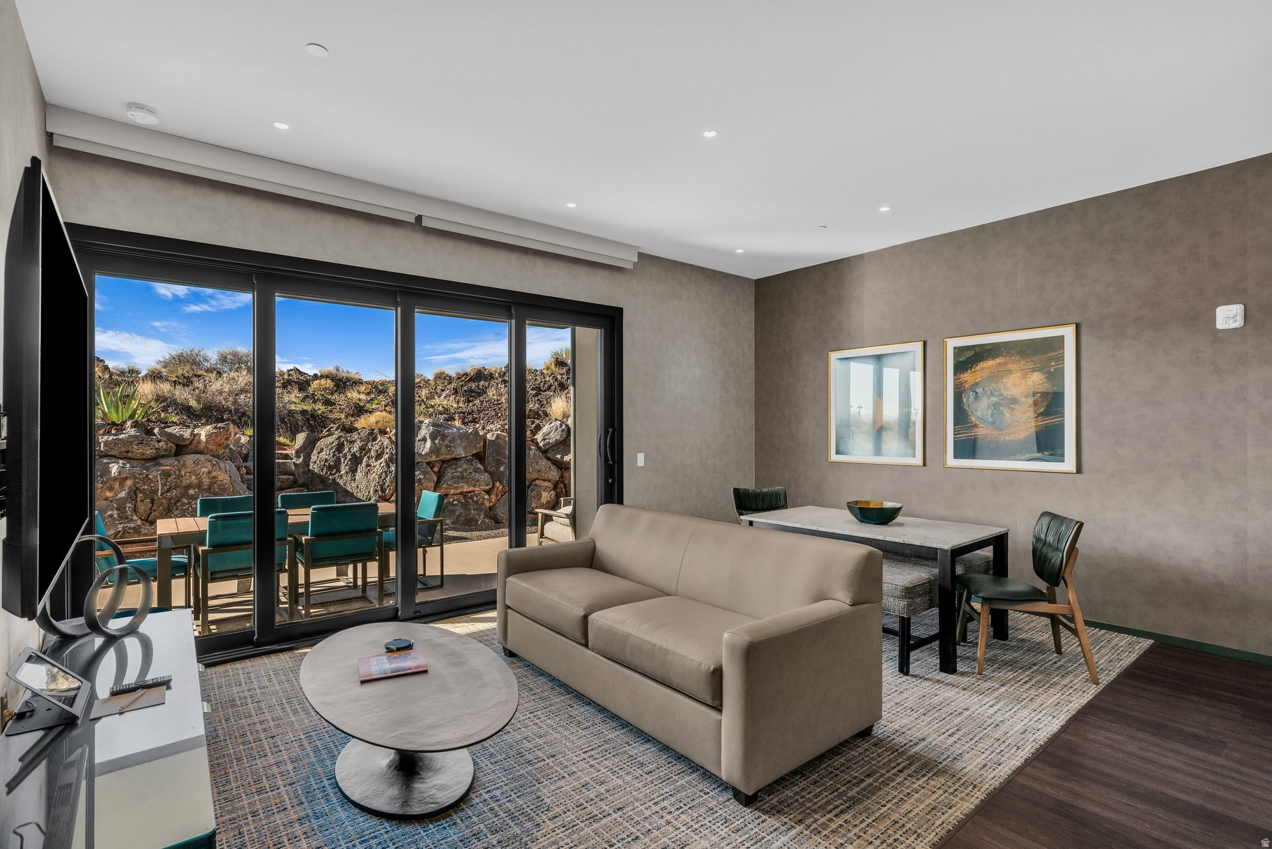 BLACK DESERT VILLAGES CONDOS - Residential