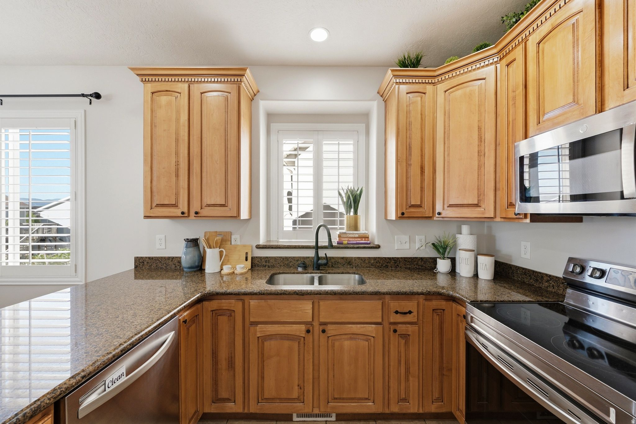VILLAS AT JORDAN LANDING - Residential
