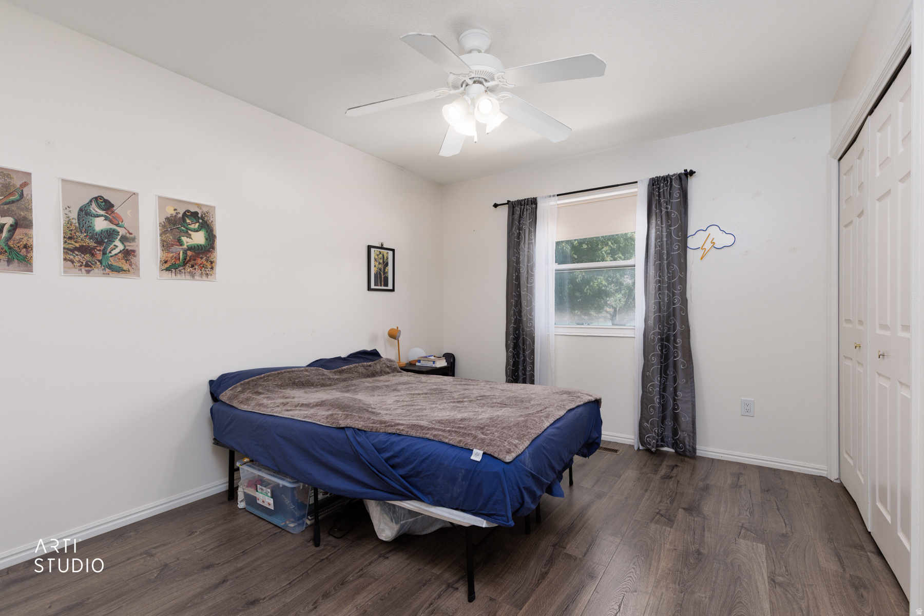 BARNES - Residential