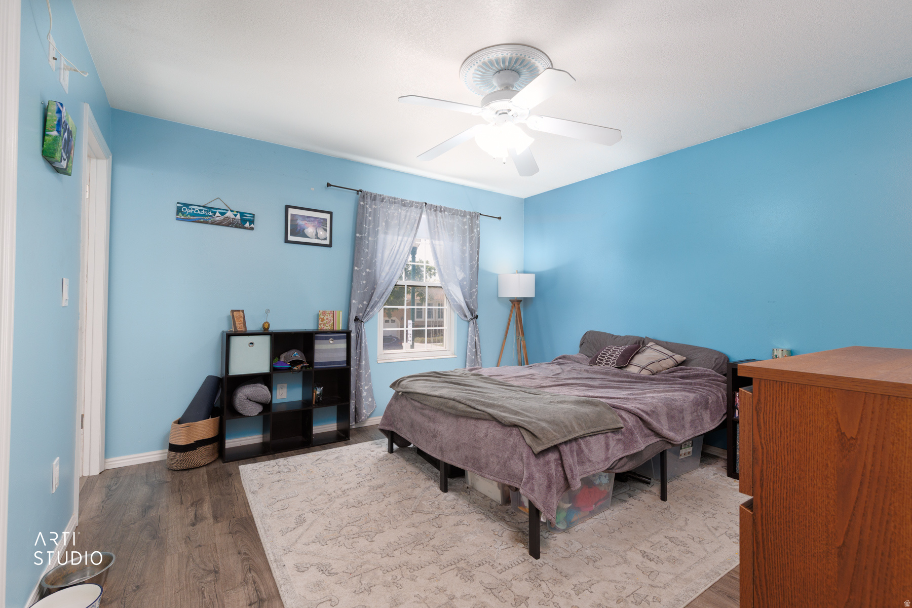 BARNES - Residential