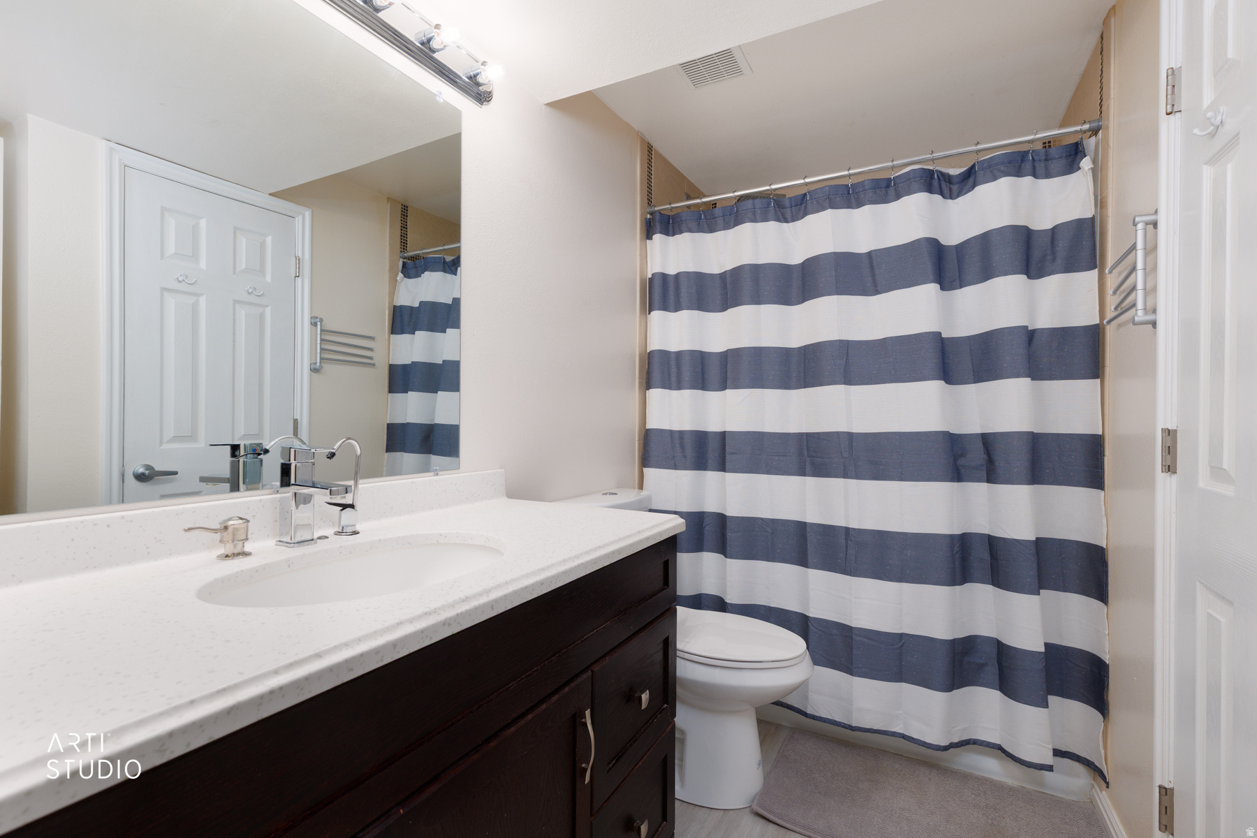 BARNES - Residential