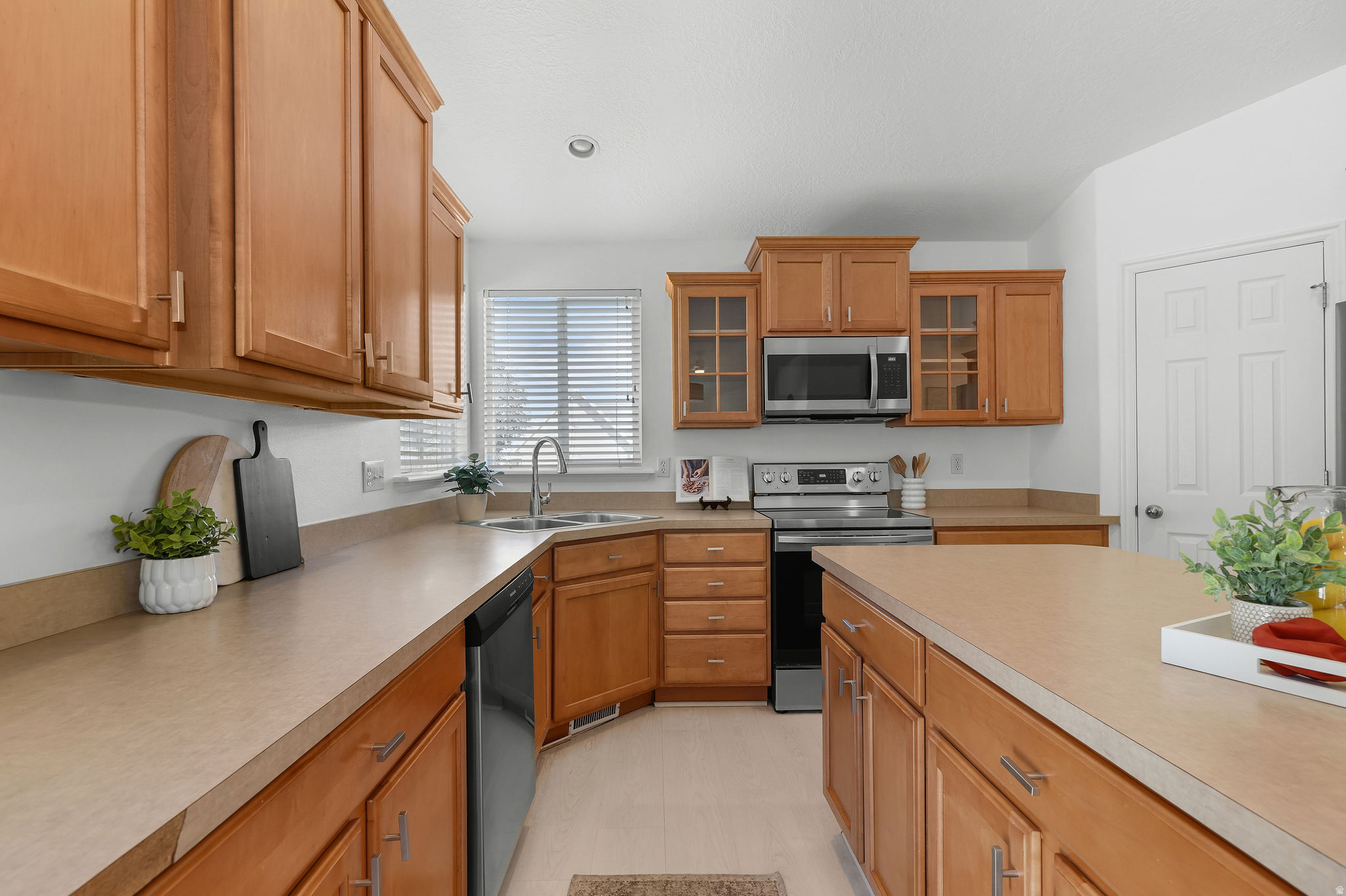 PILGRIMS LANDING - Residential