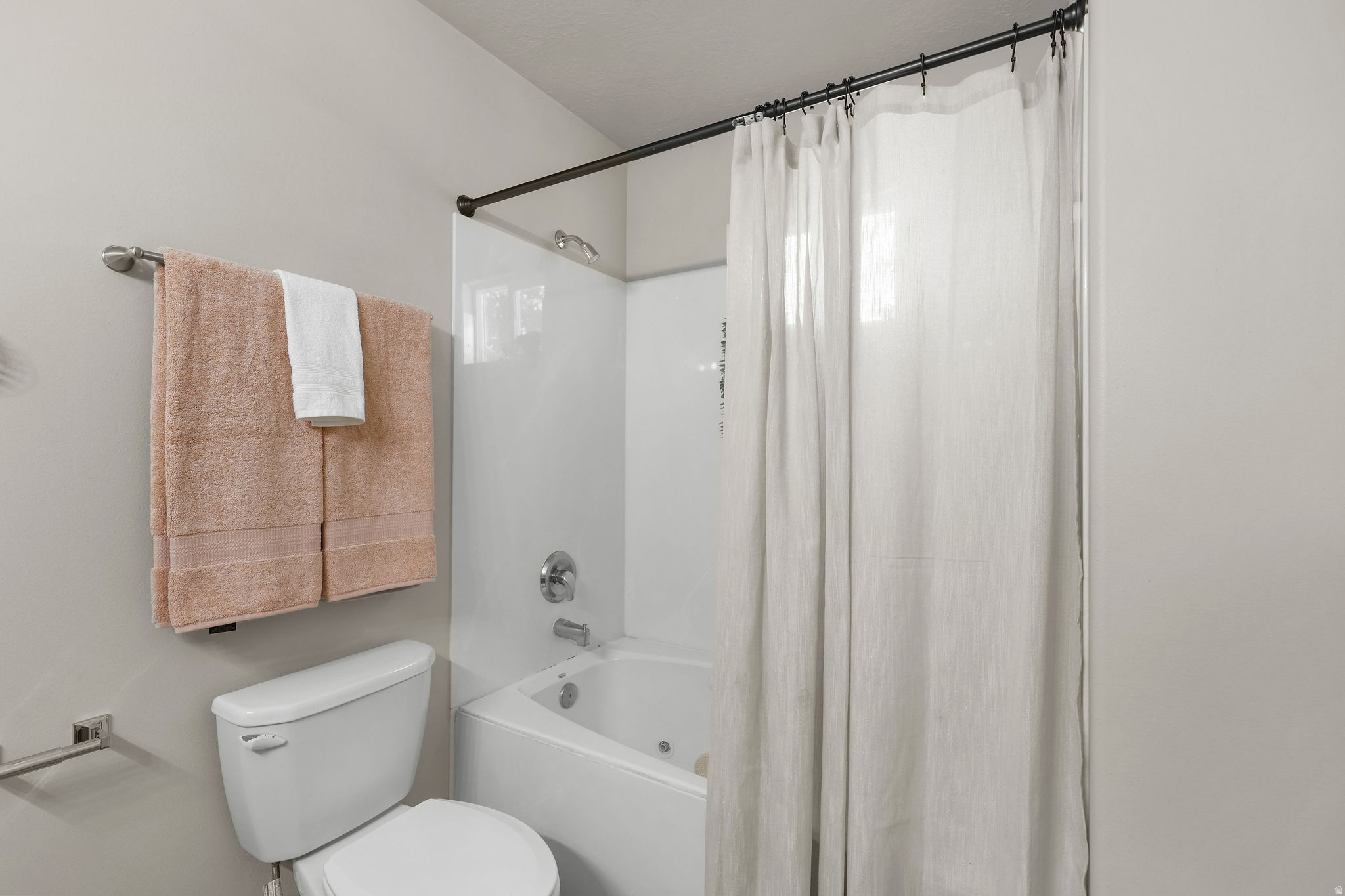 PILGRIMS LANDING - Residential
