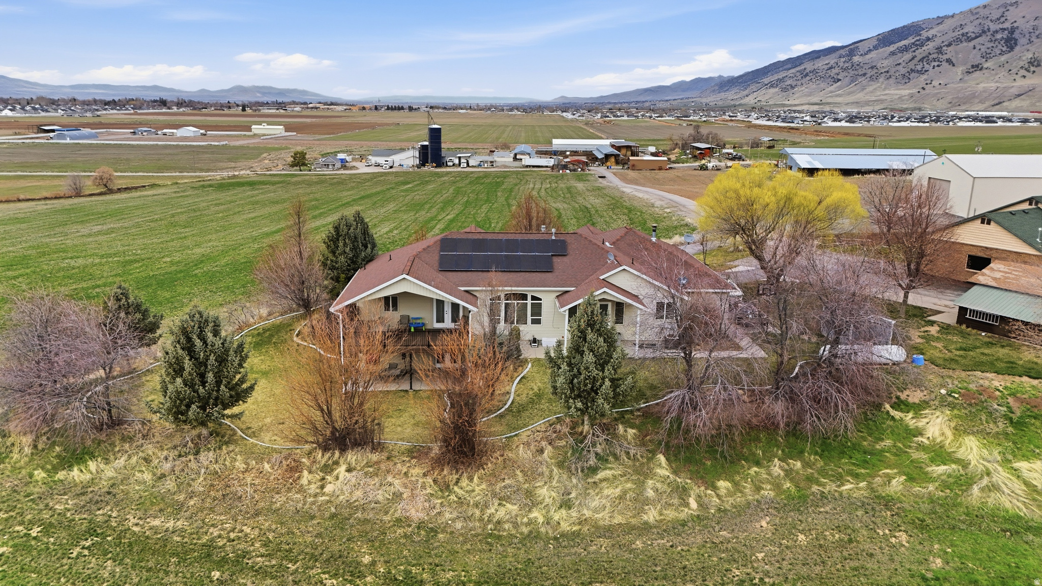 WAYNE JEWKS - Residential