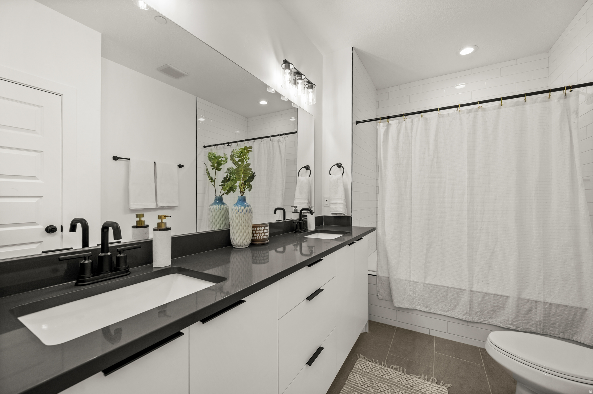 STERLING HEIGHTS - Residential