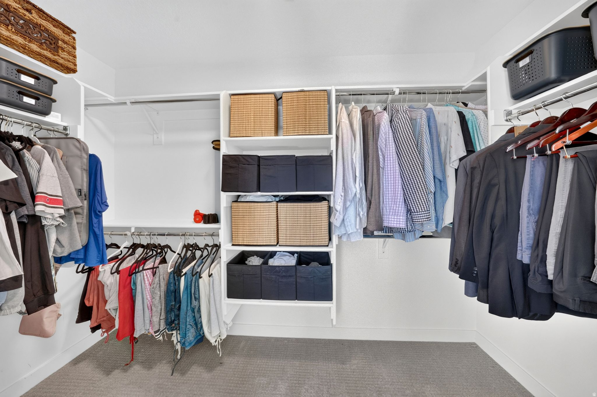 HOLBROOK SCANDIA CTG 3304 - Residential