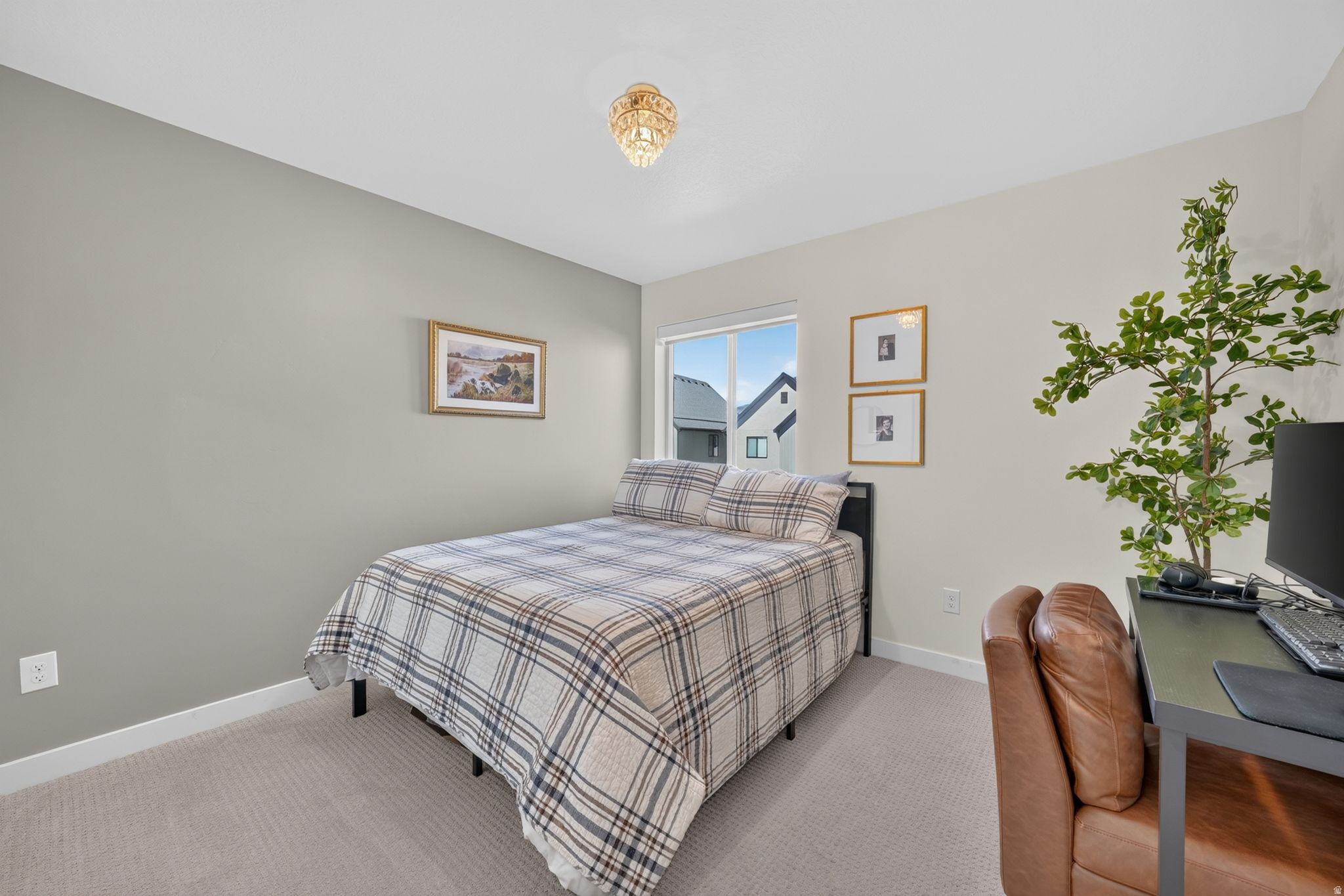HOLBROOK SCANDIA CTG 3304 - Residential