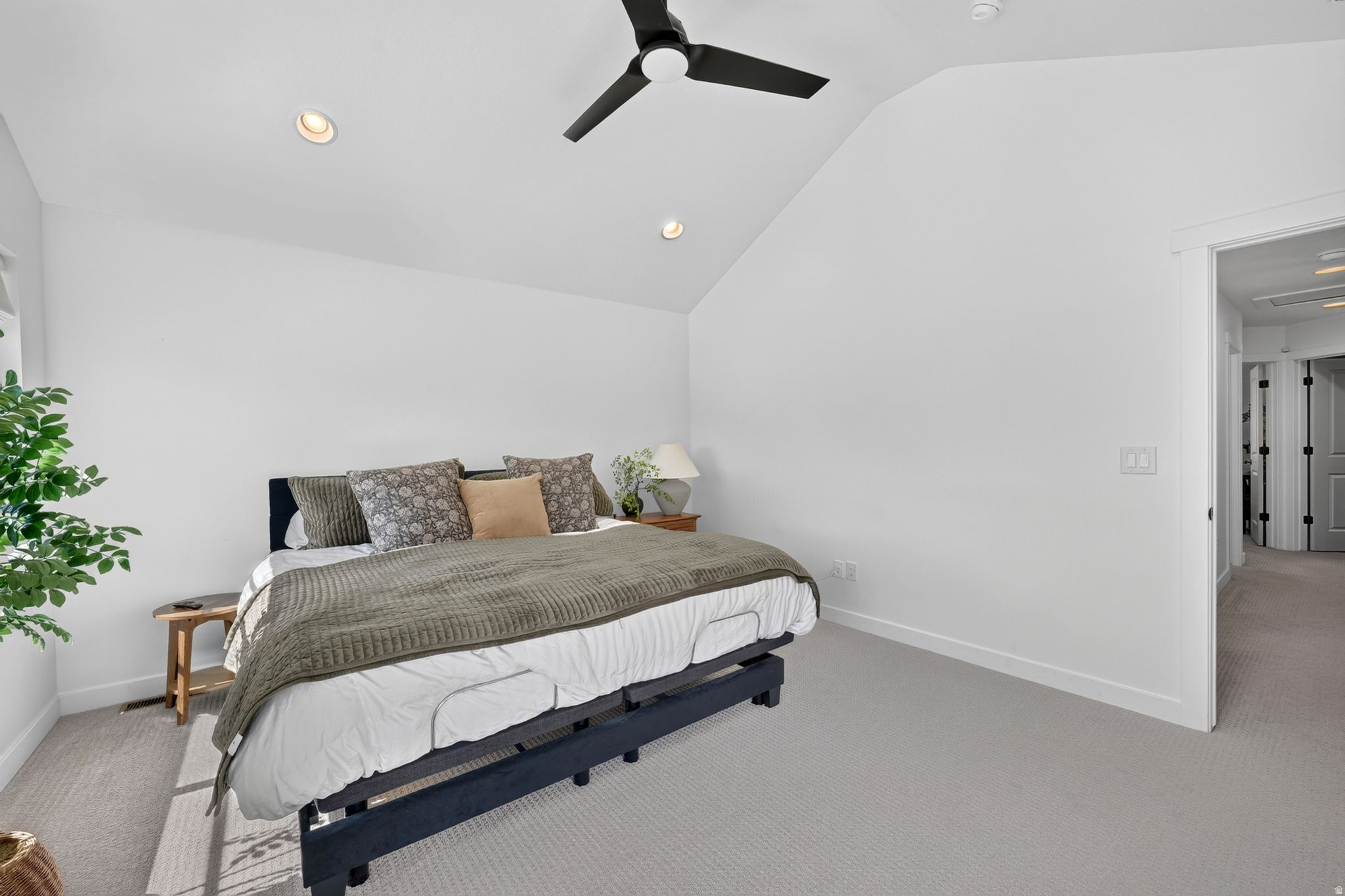 HOLBROOK SCANDIA CTG 3304 - Residential