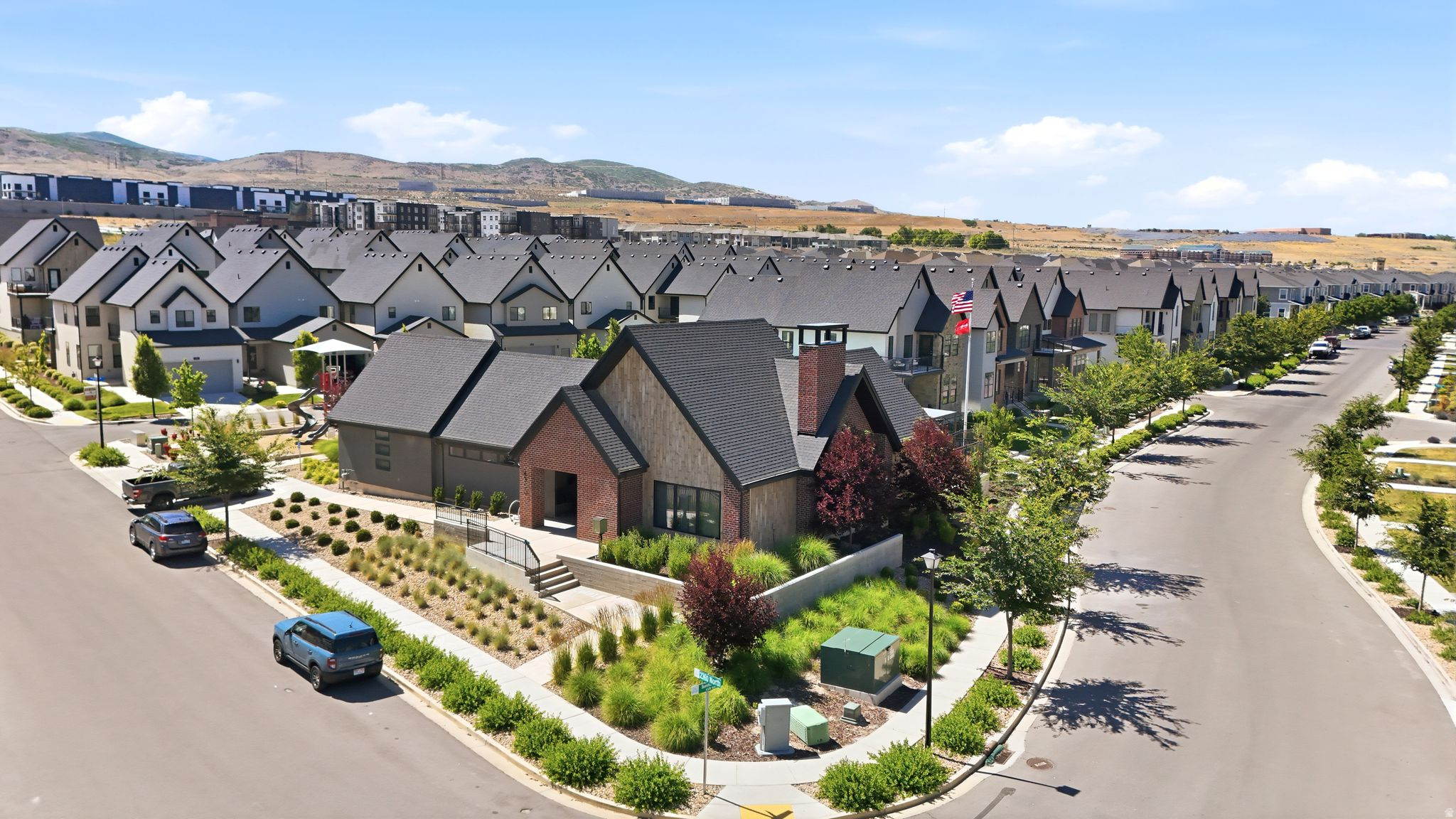 HOLBROOK SCANDIA CTG 3304 - Residential