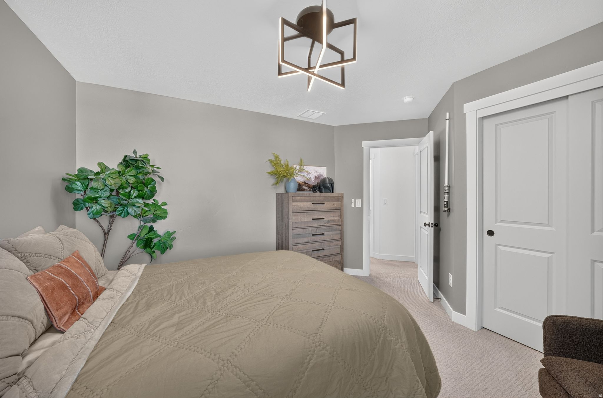 HOLBROOK SCANDIA CTG 3304 - Residential