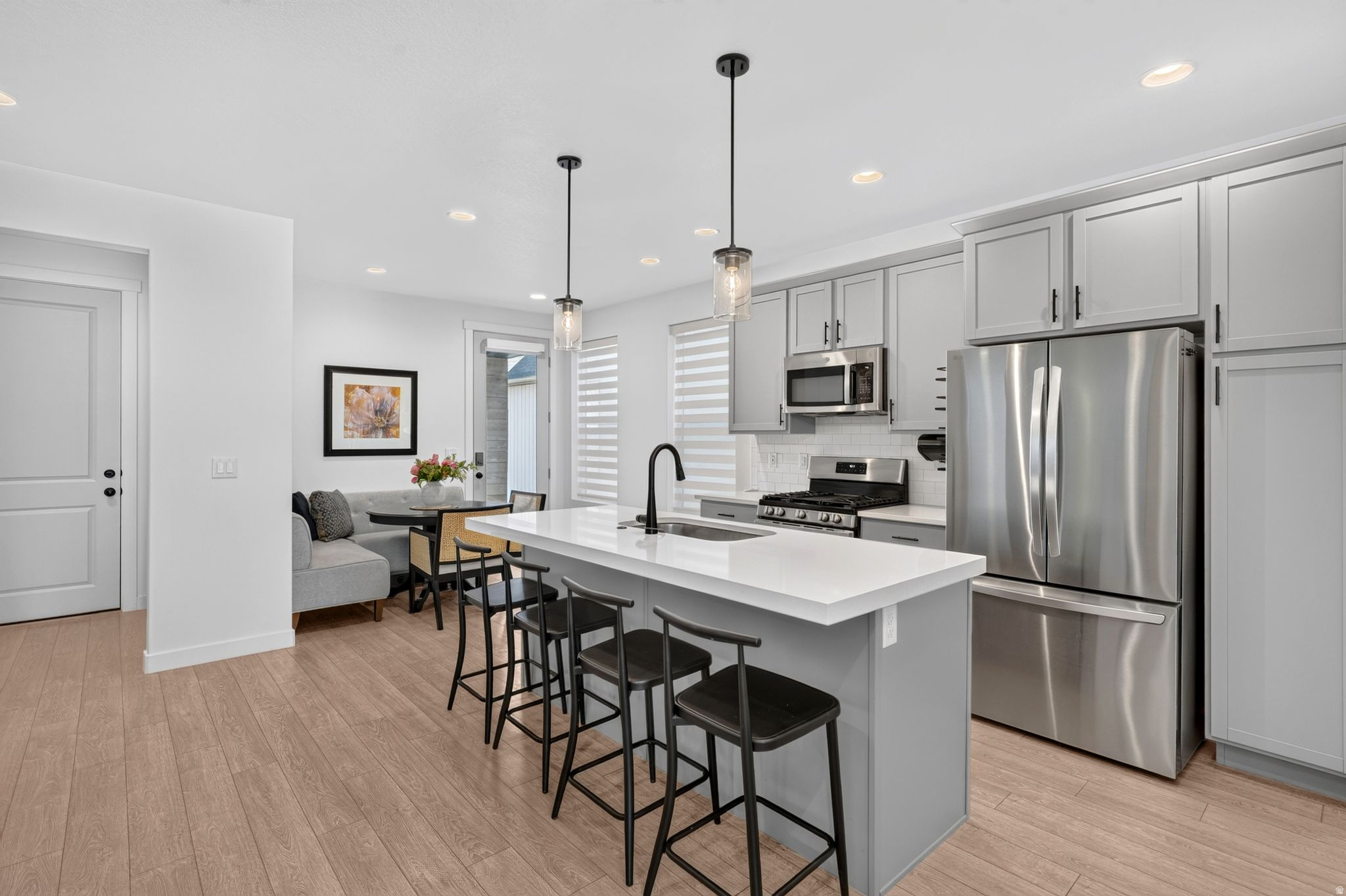 HOLBROOK SCANDIA CTG 3304 - Residential