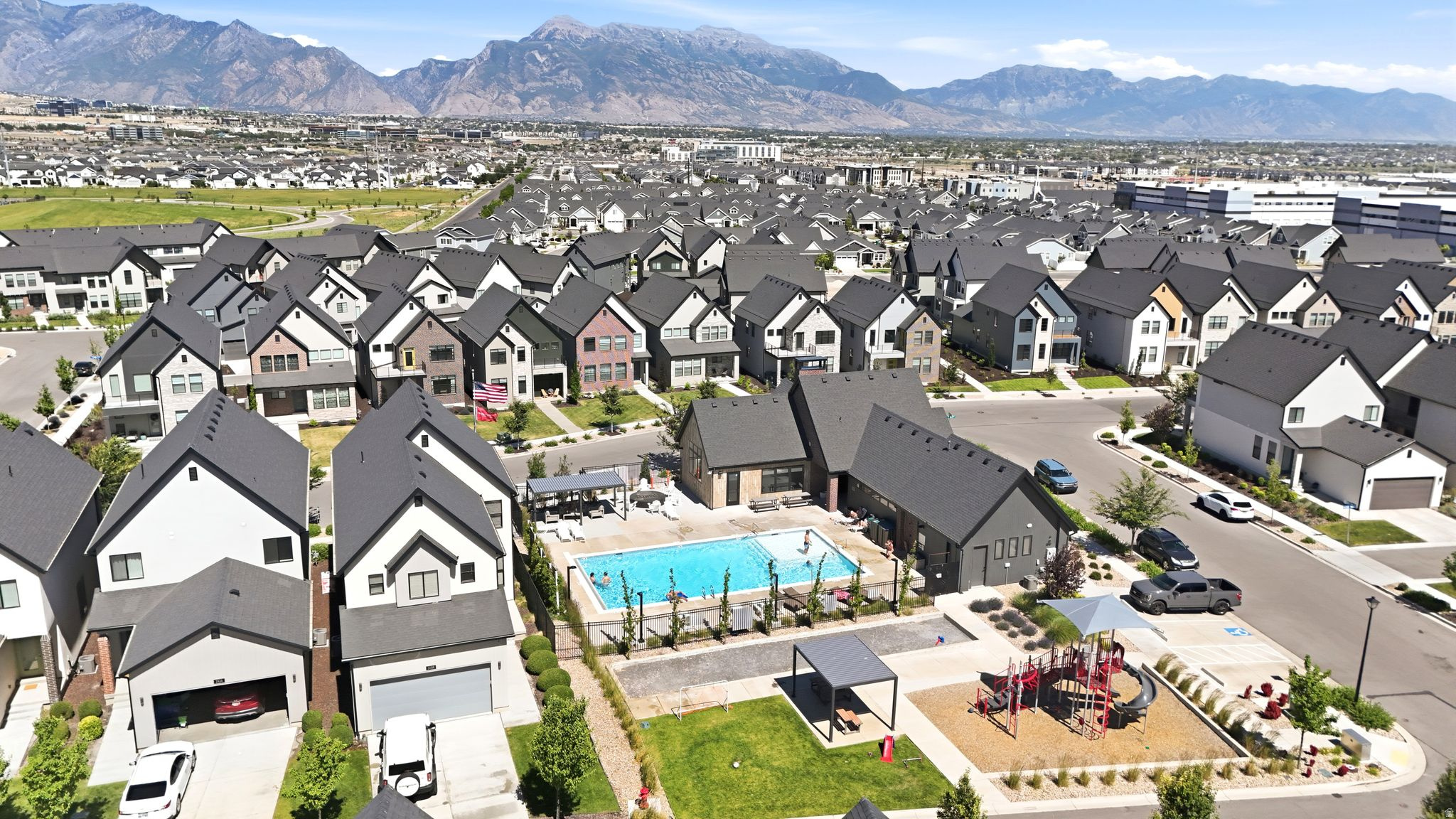 HOLBROOK SCANDIA CTG 3304 - Residential