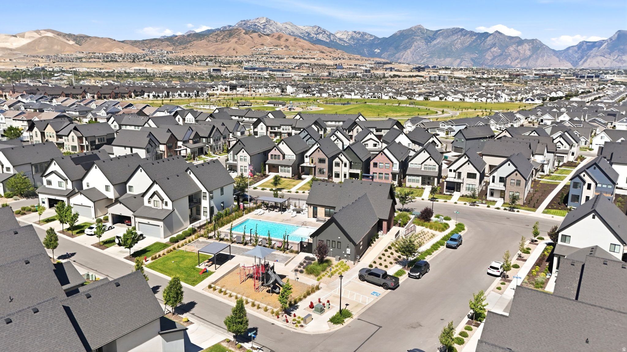 HOLBROOK SCANDIA CTG 3304 - Residential