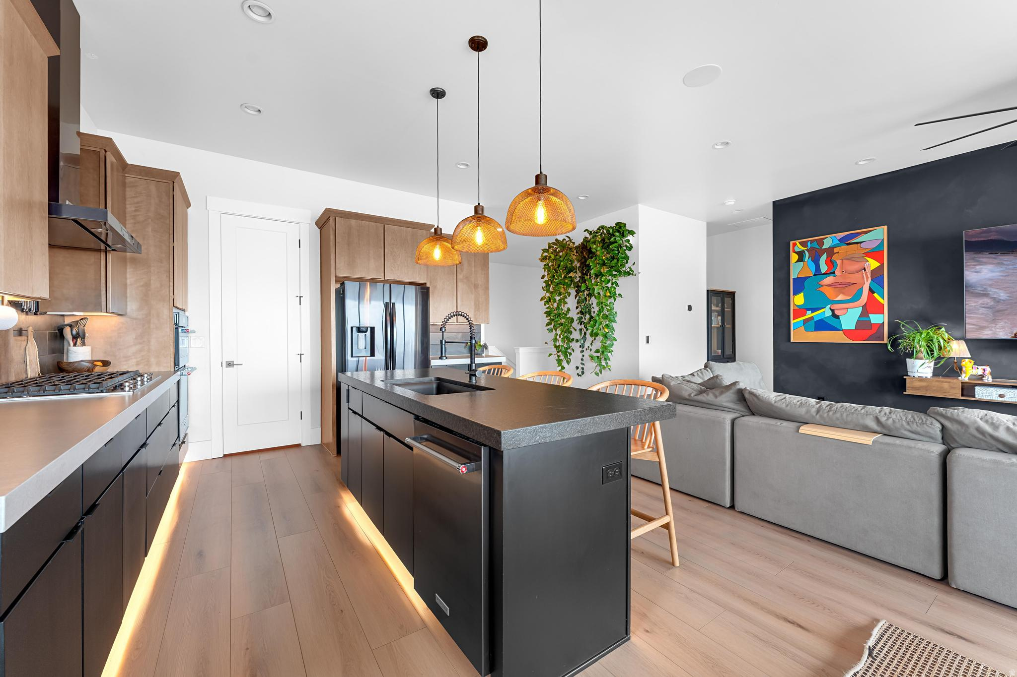 RIDGE SUB - Residential