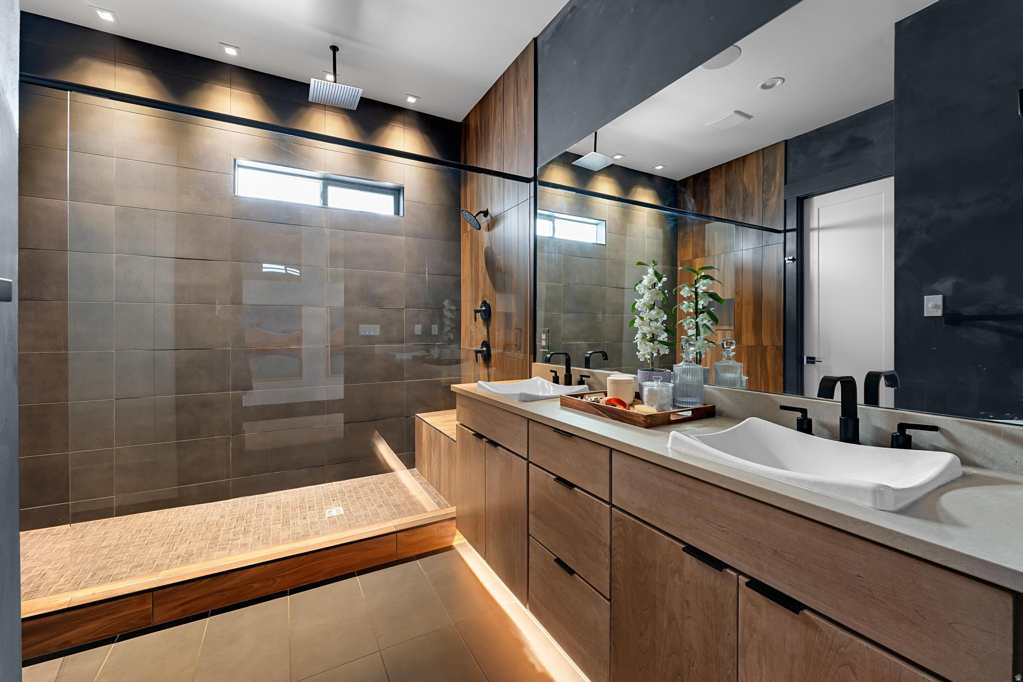 RIDGE SUB - Residential