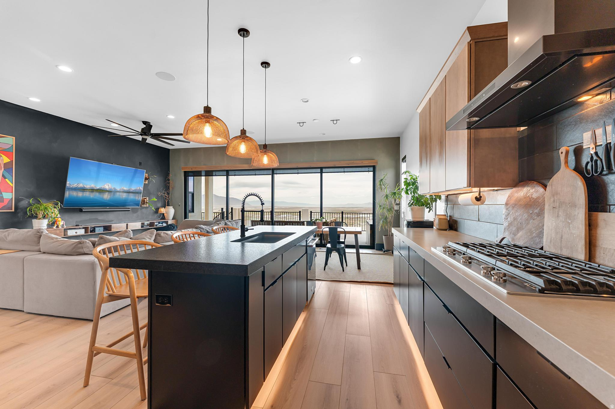 RIDGE SUB - Residential