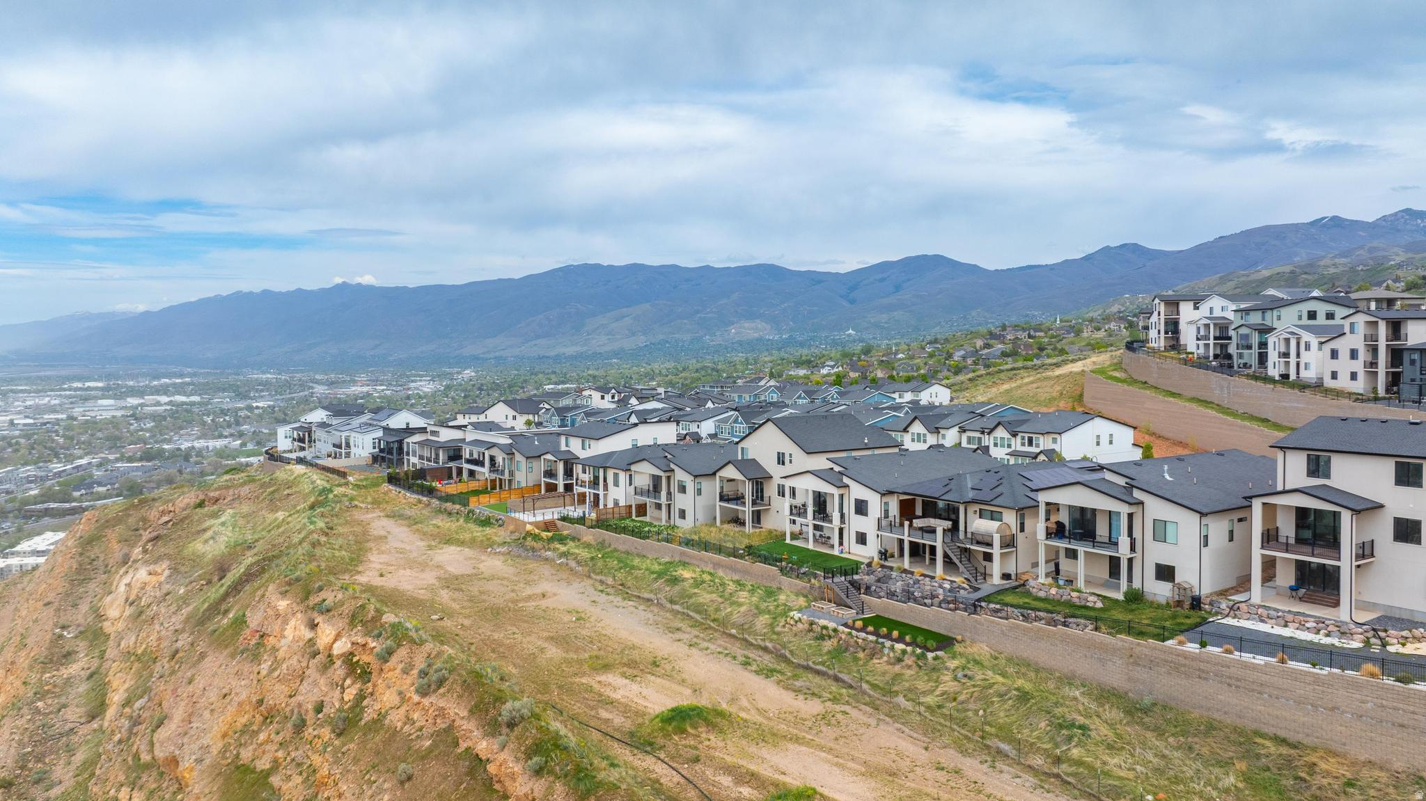 RIDGE SUB - Residential