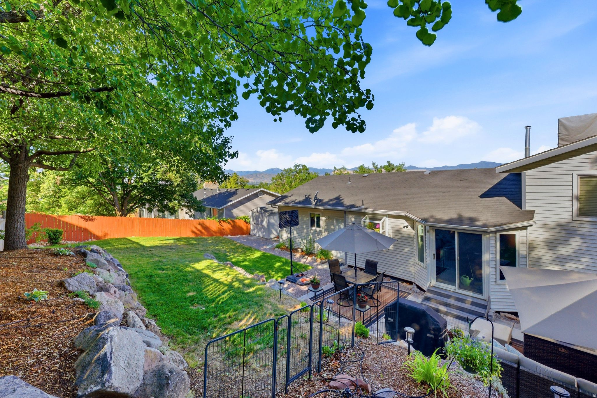 EASTRIDGE - Residential
