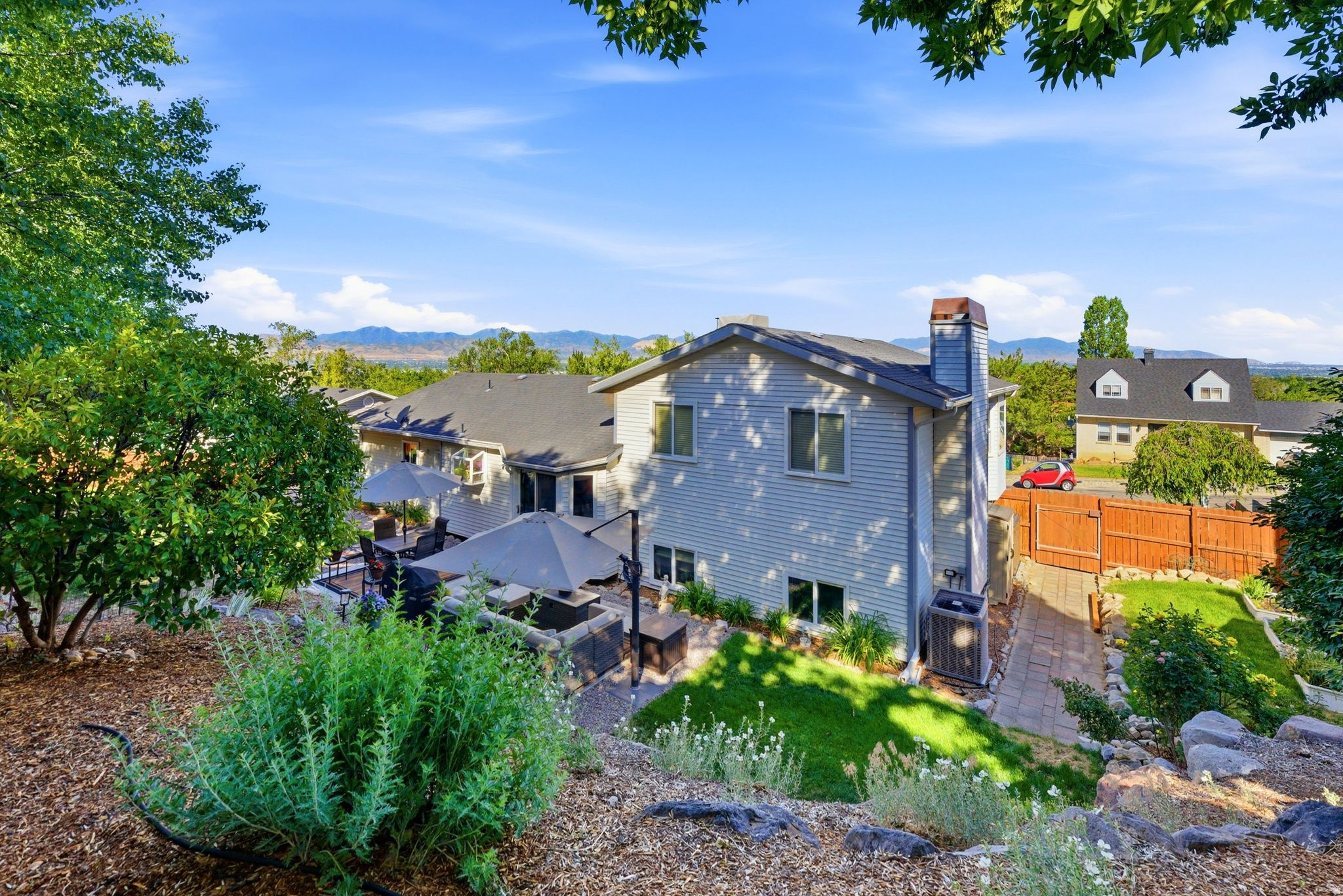 EASTRIDGE - Residential