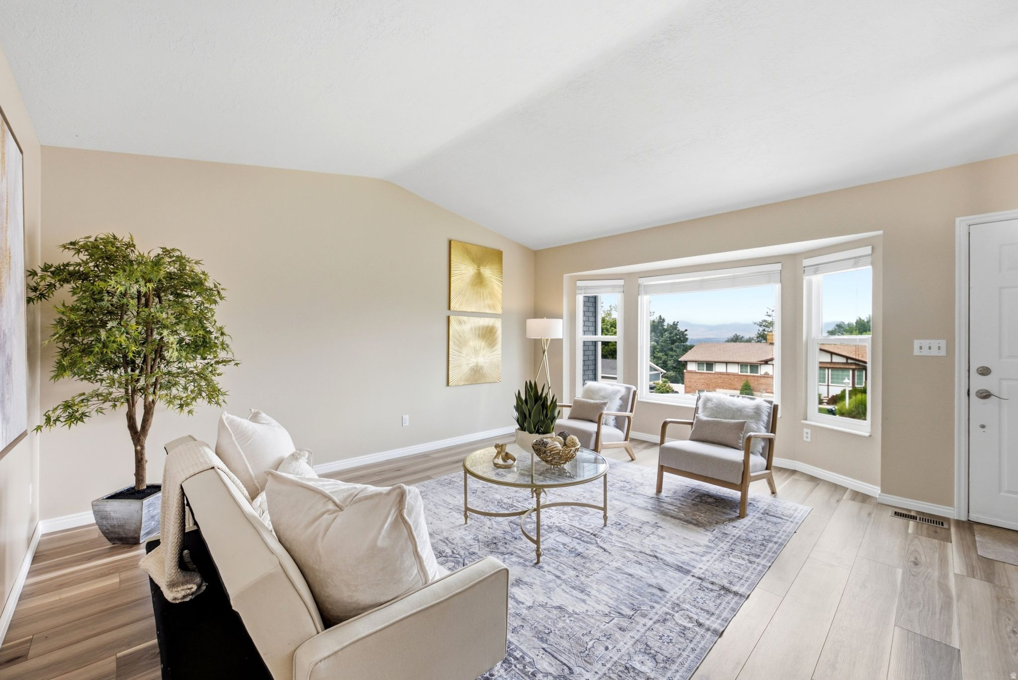 EASTRIDGE - Residential