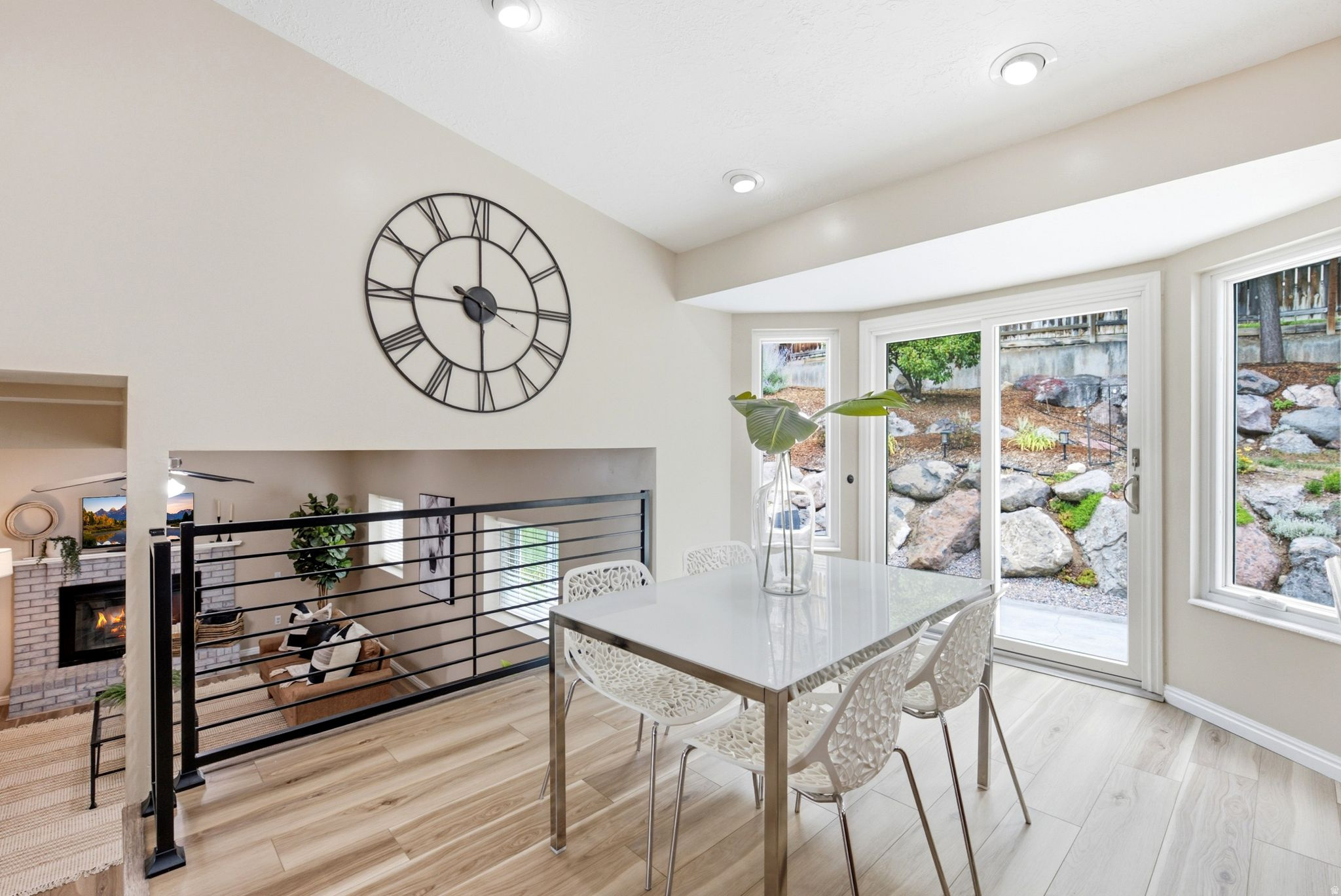 EASTRIDGE - Residential