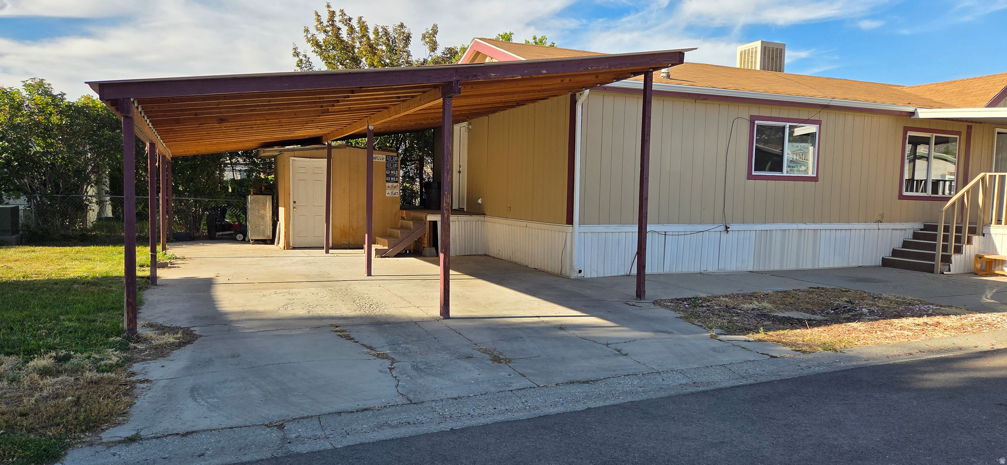 MOUNTAIN SHADOWS RV - Residential