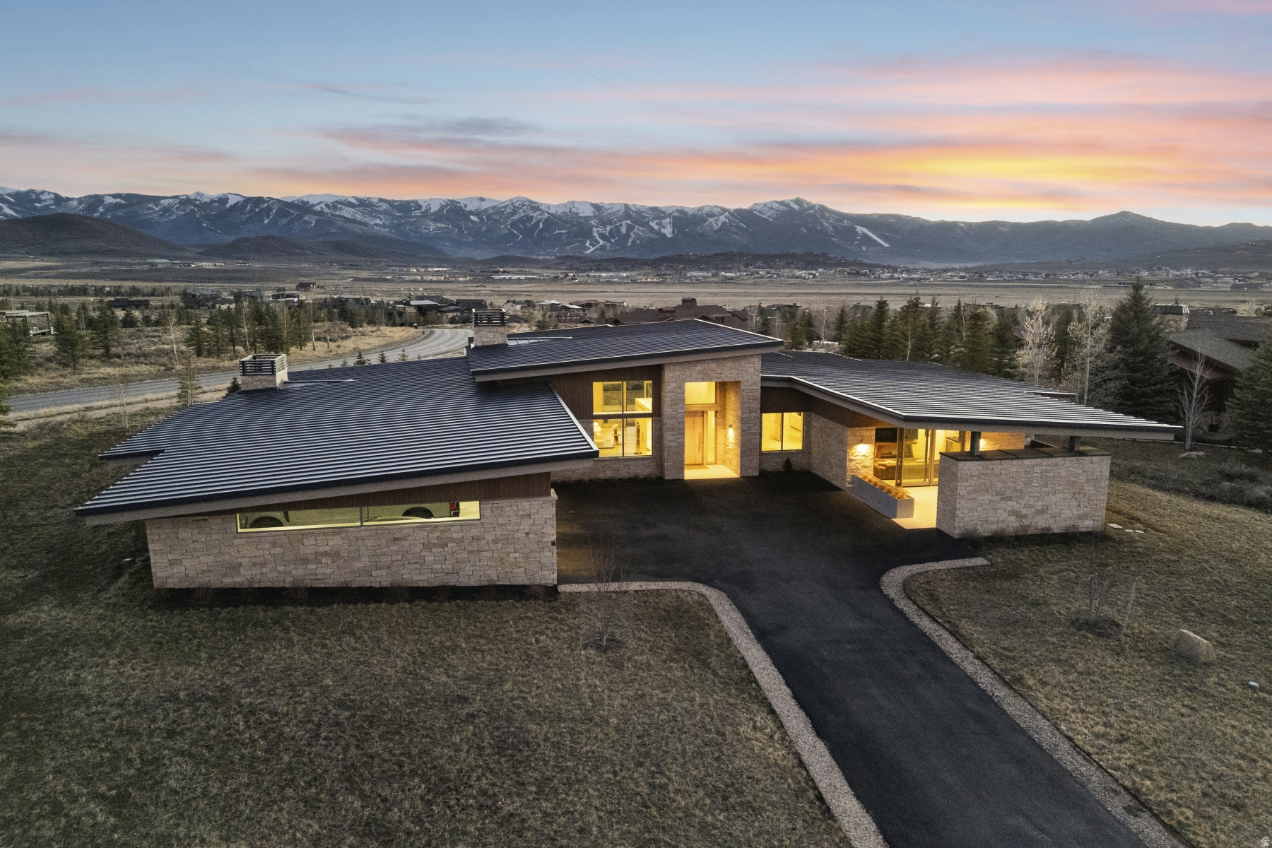 BISON BLUFFS SUBDIVISION - Residential