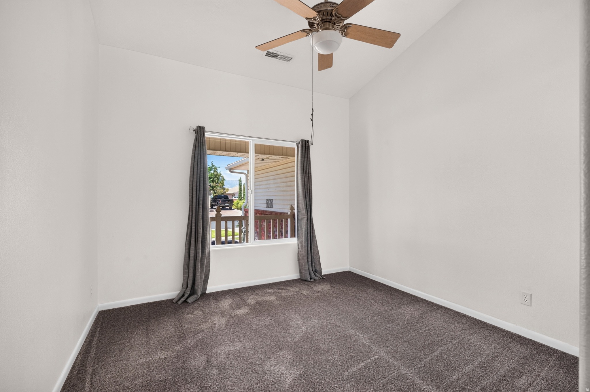 CANYON TERRACE - Residential