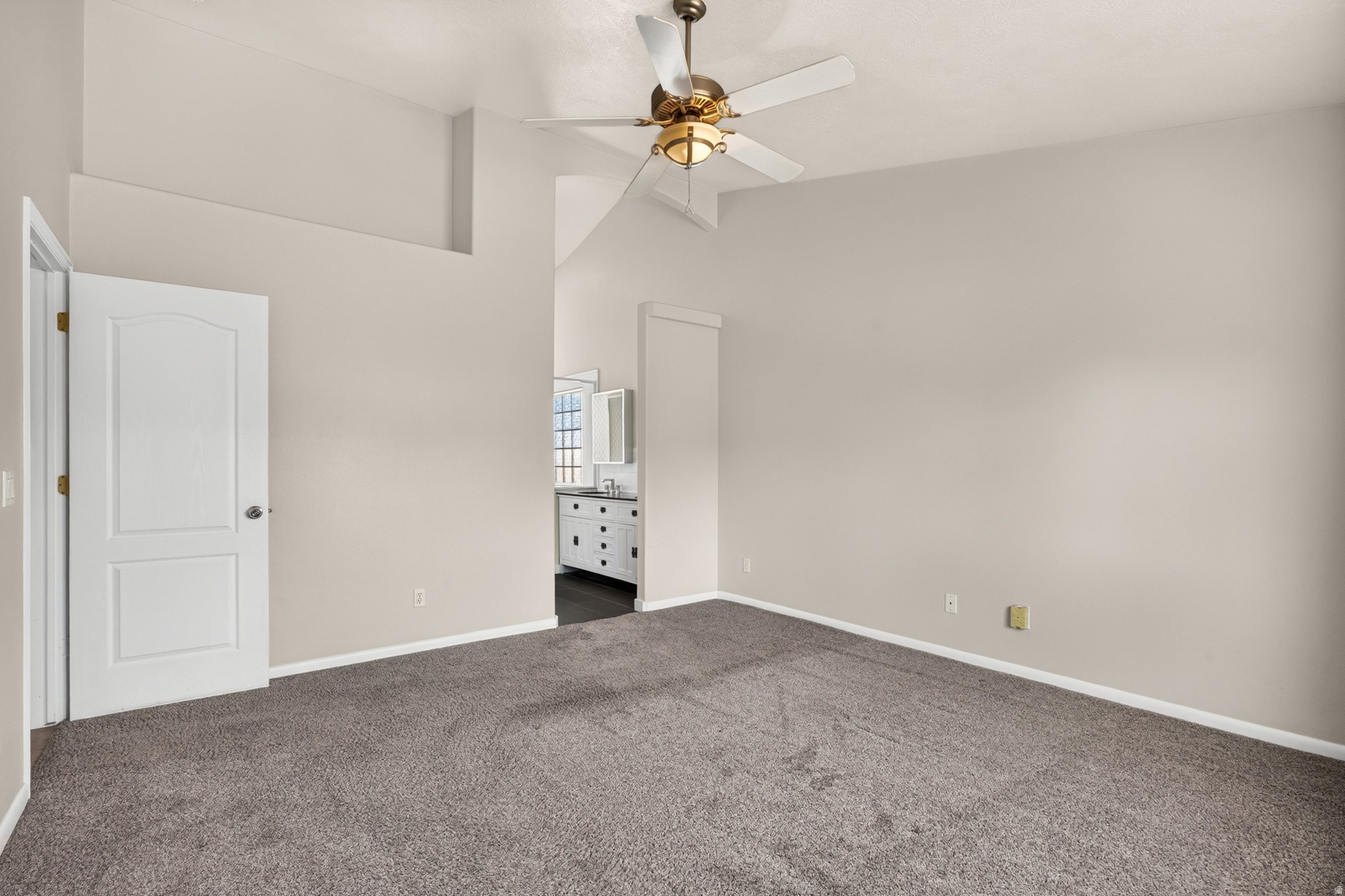 CANYON TERRACE - Residential